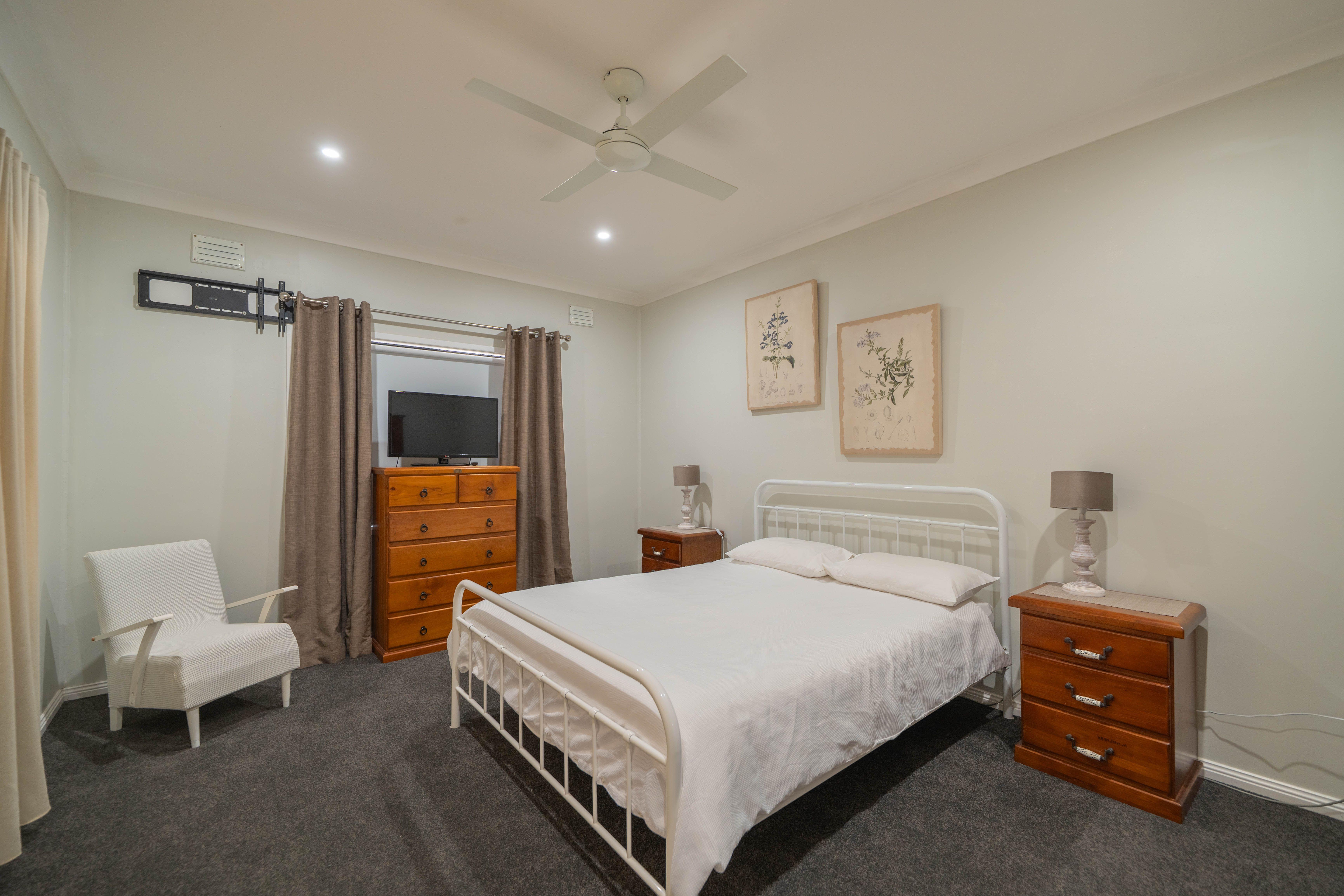 Ray White Real Estate Parkes