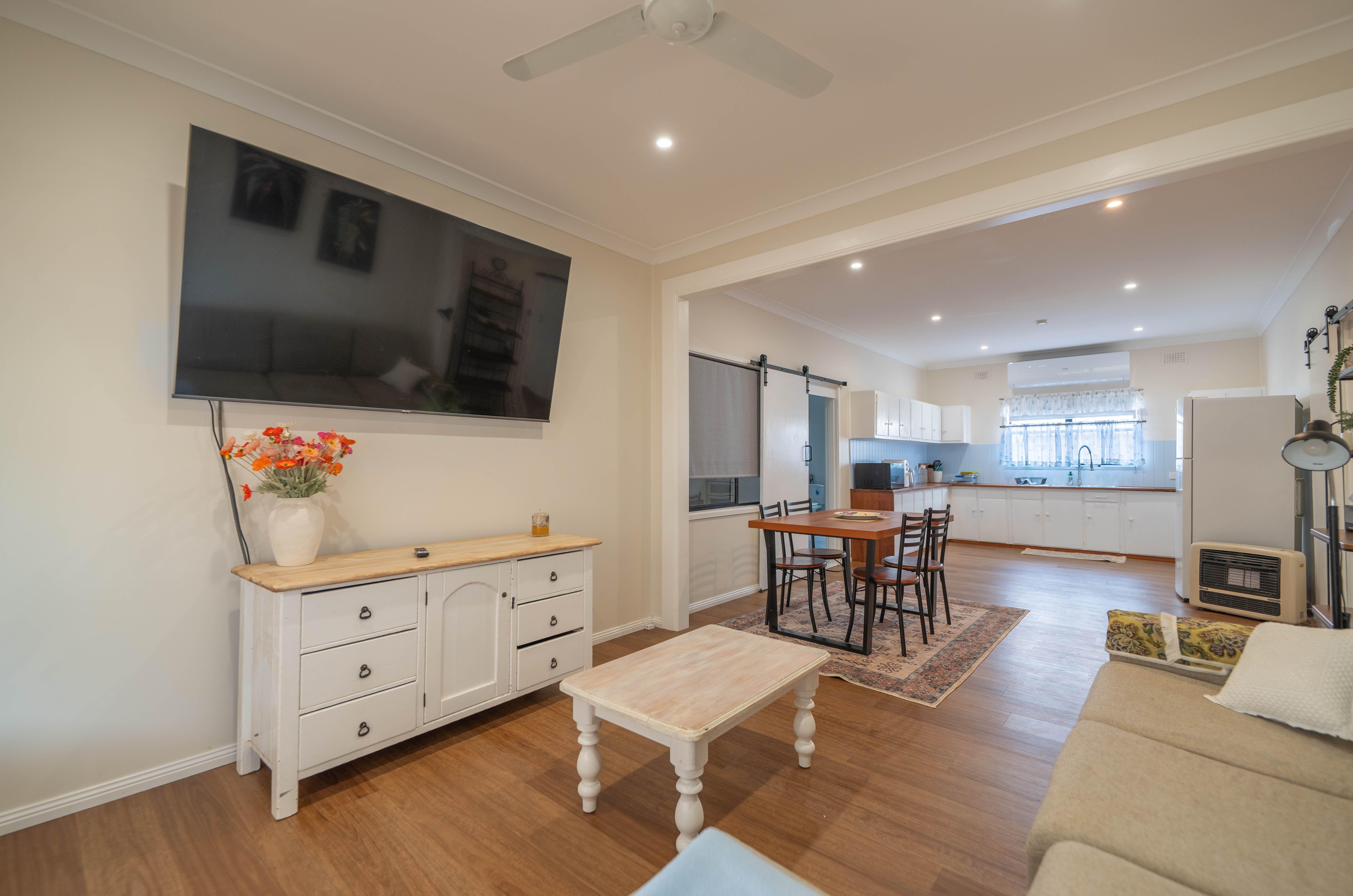 Ray White Real Estate Parkes