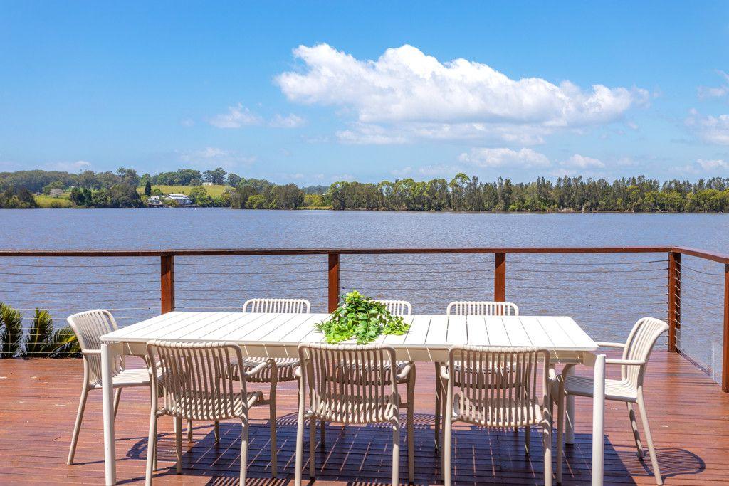 One Of A Kind - Waterfront living