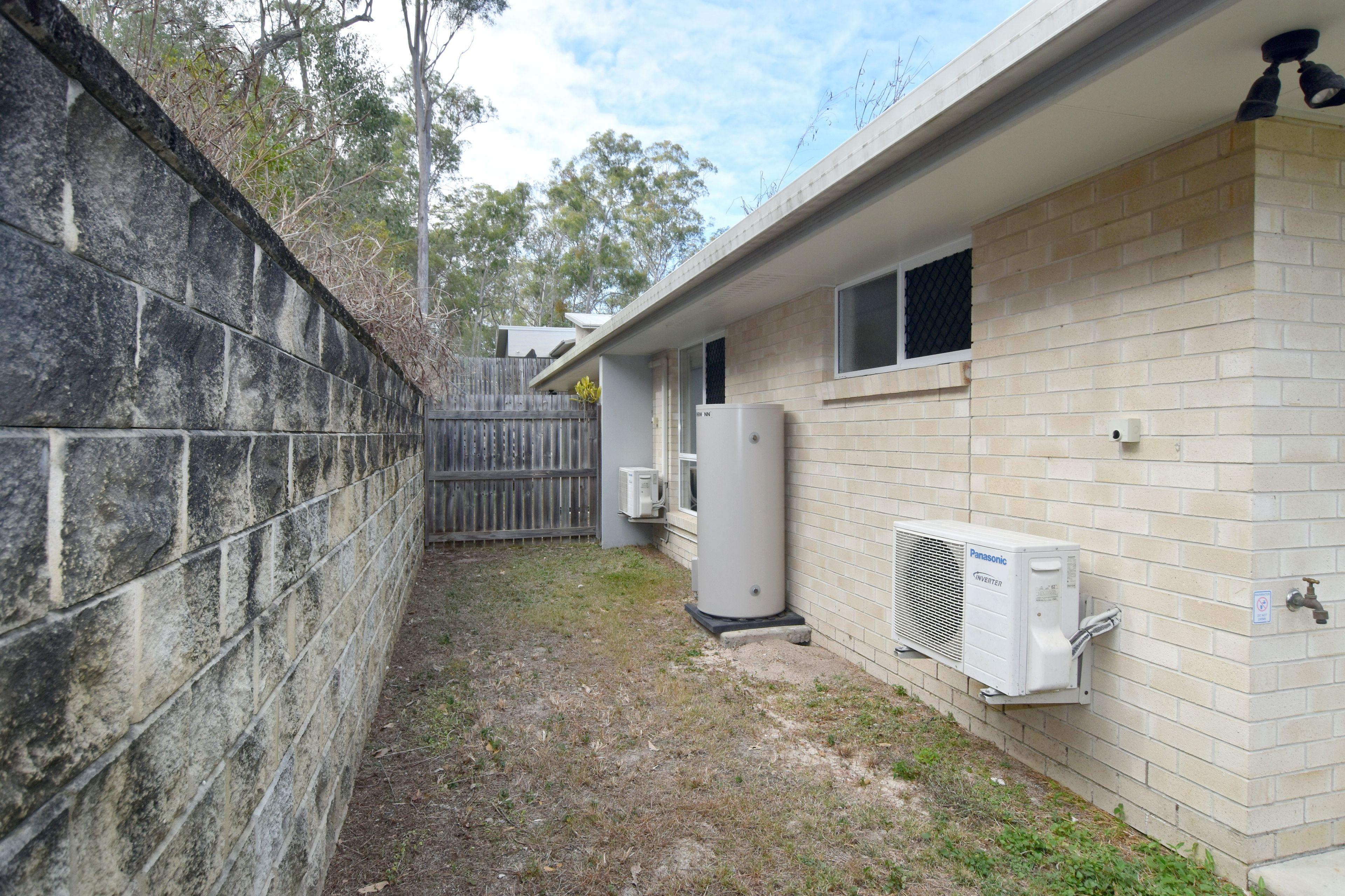 MODERN SEMI-FURNISHED DUPLEX