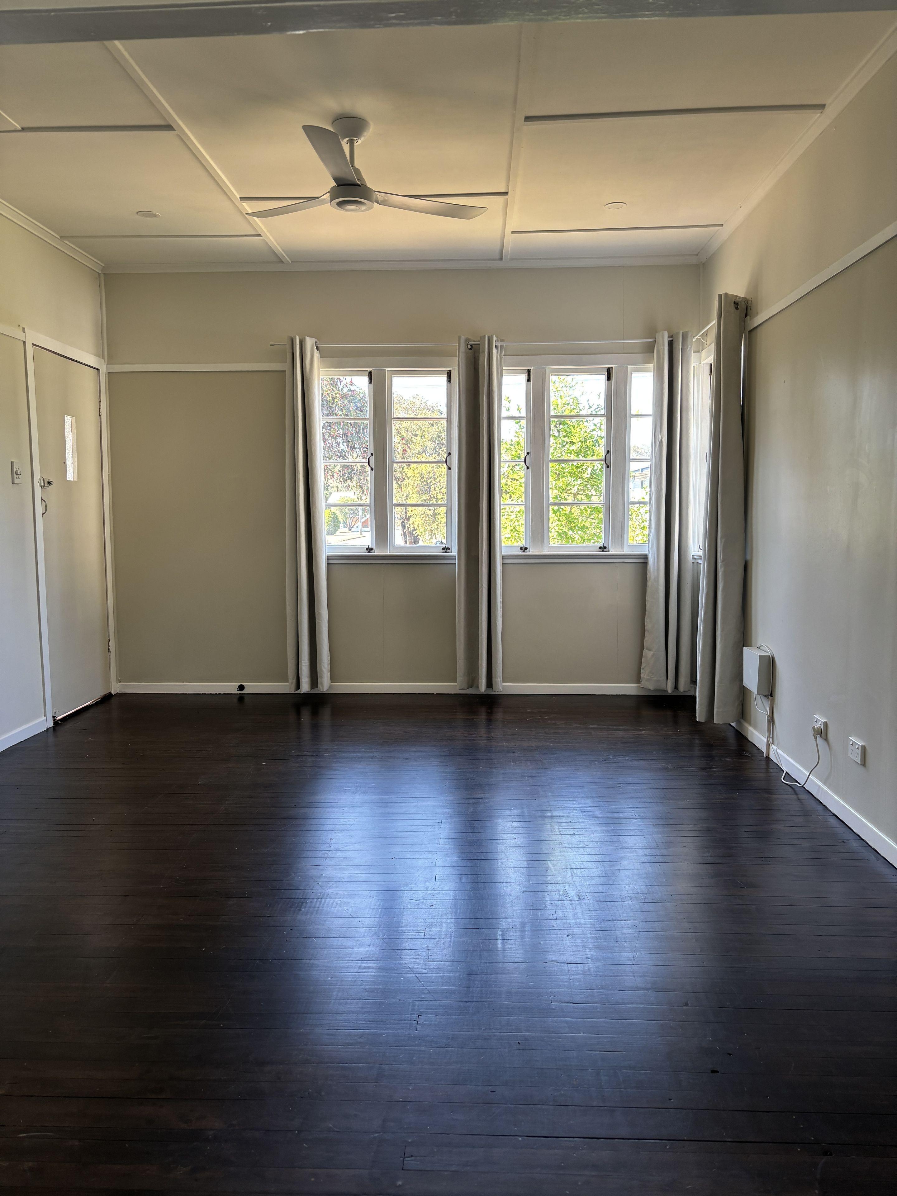 Beautiful 3 Bedroom Home in Great Location