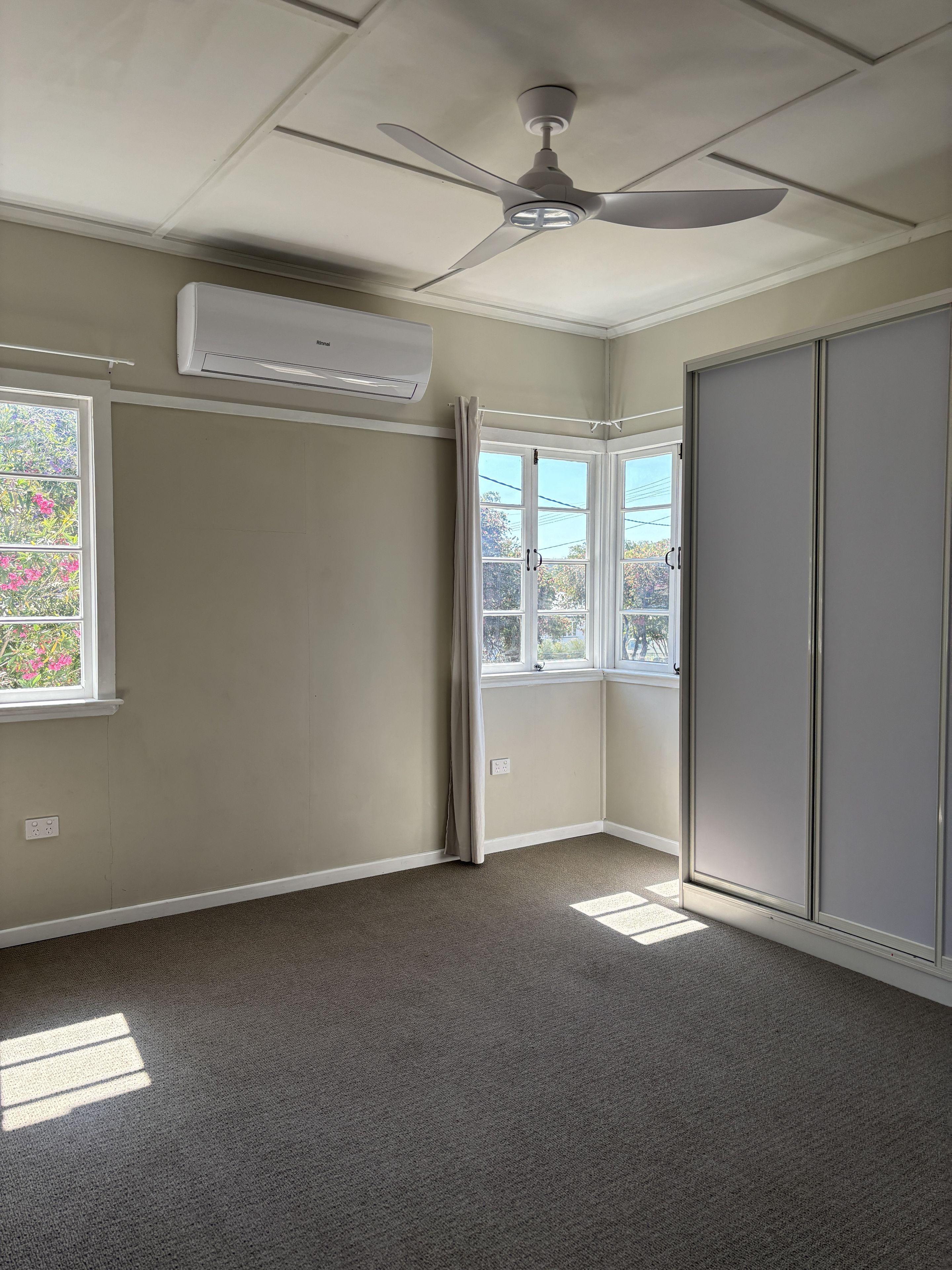 Beautiful 3 Bedroom Home in Great Location