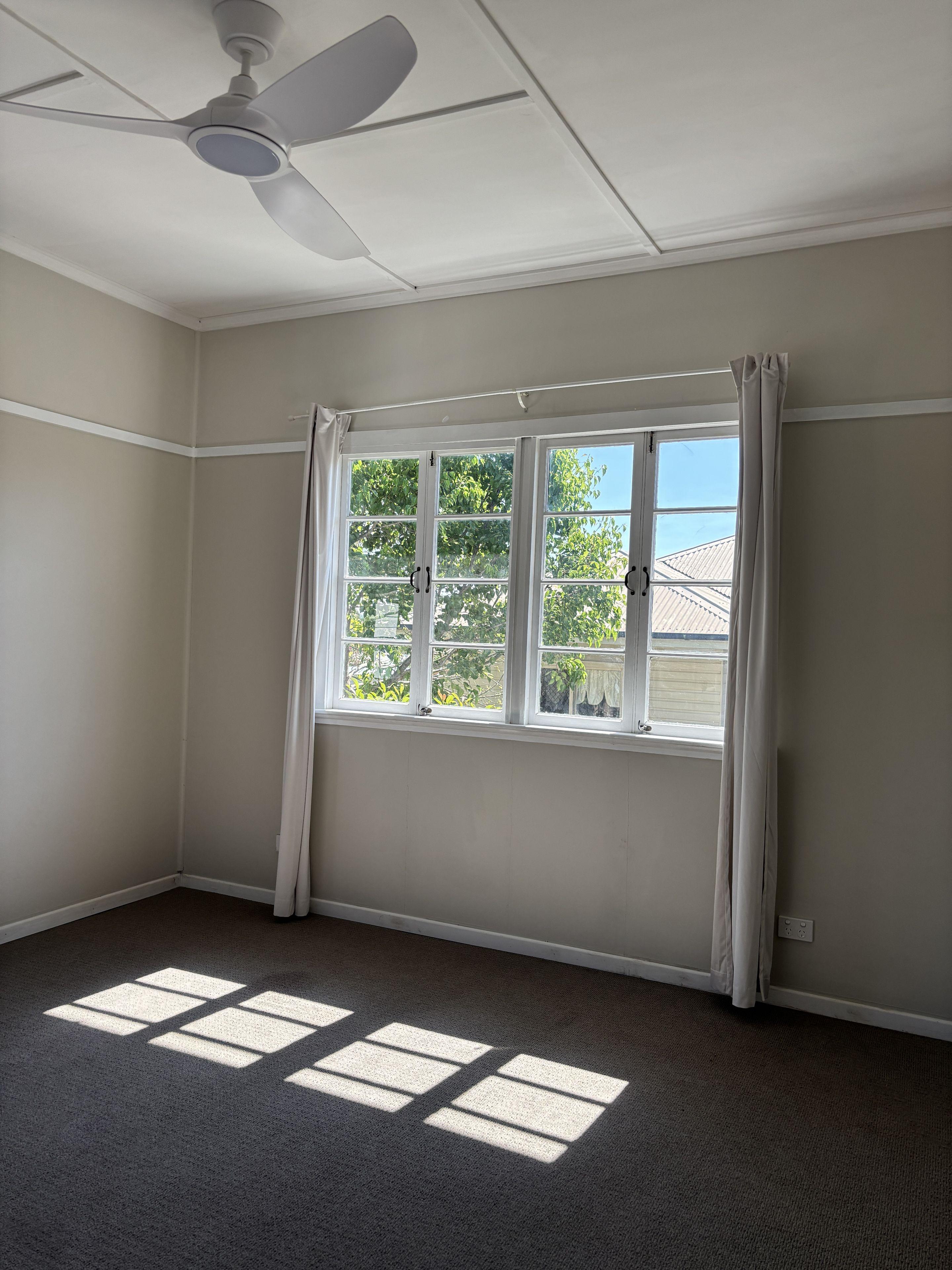 Beautiful 3 Bedroom Home in Great Location