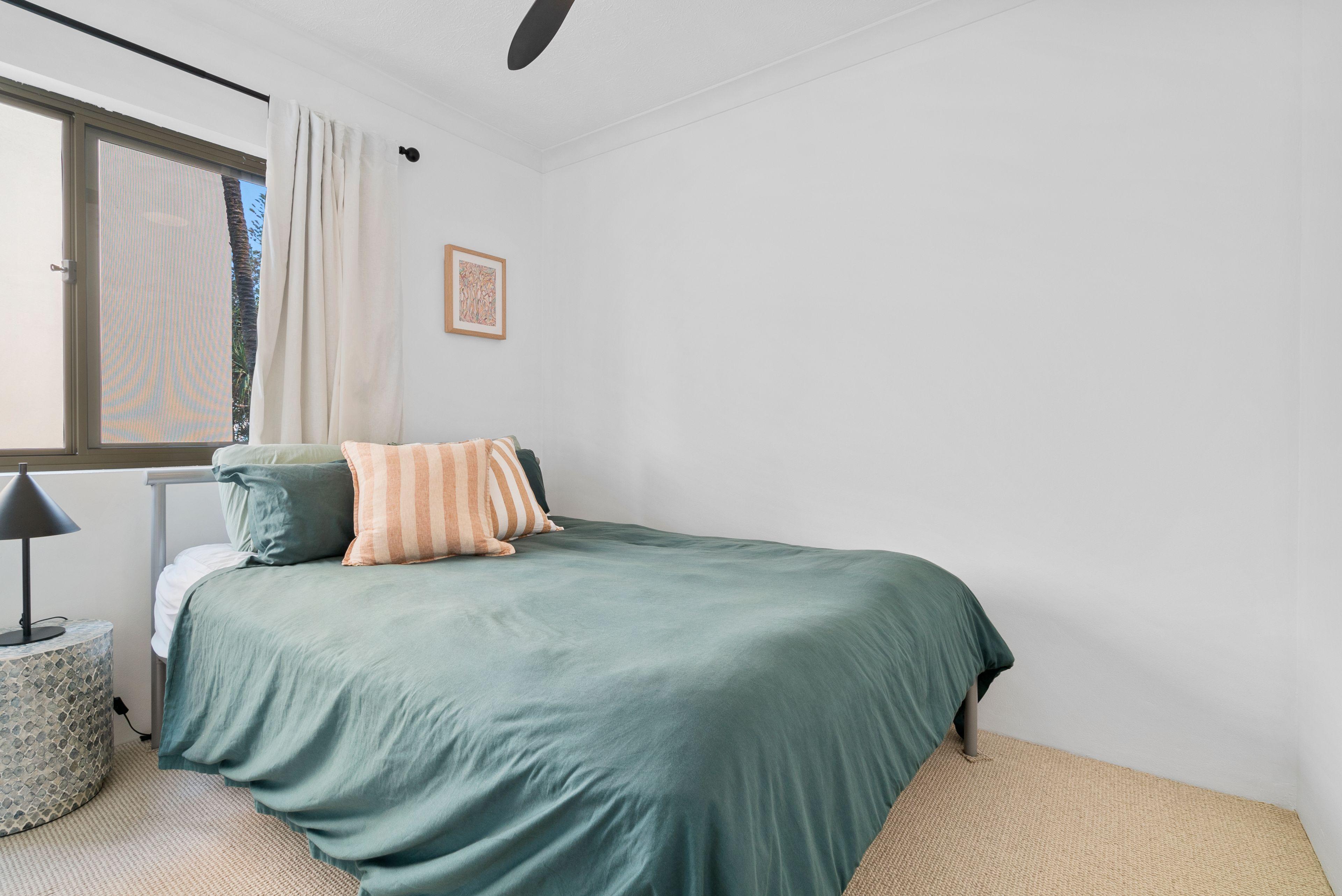 Beachside Unit With Ocean Views