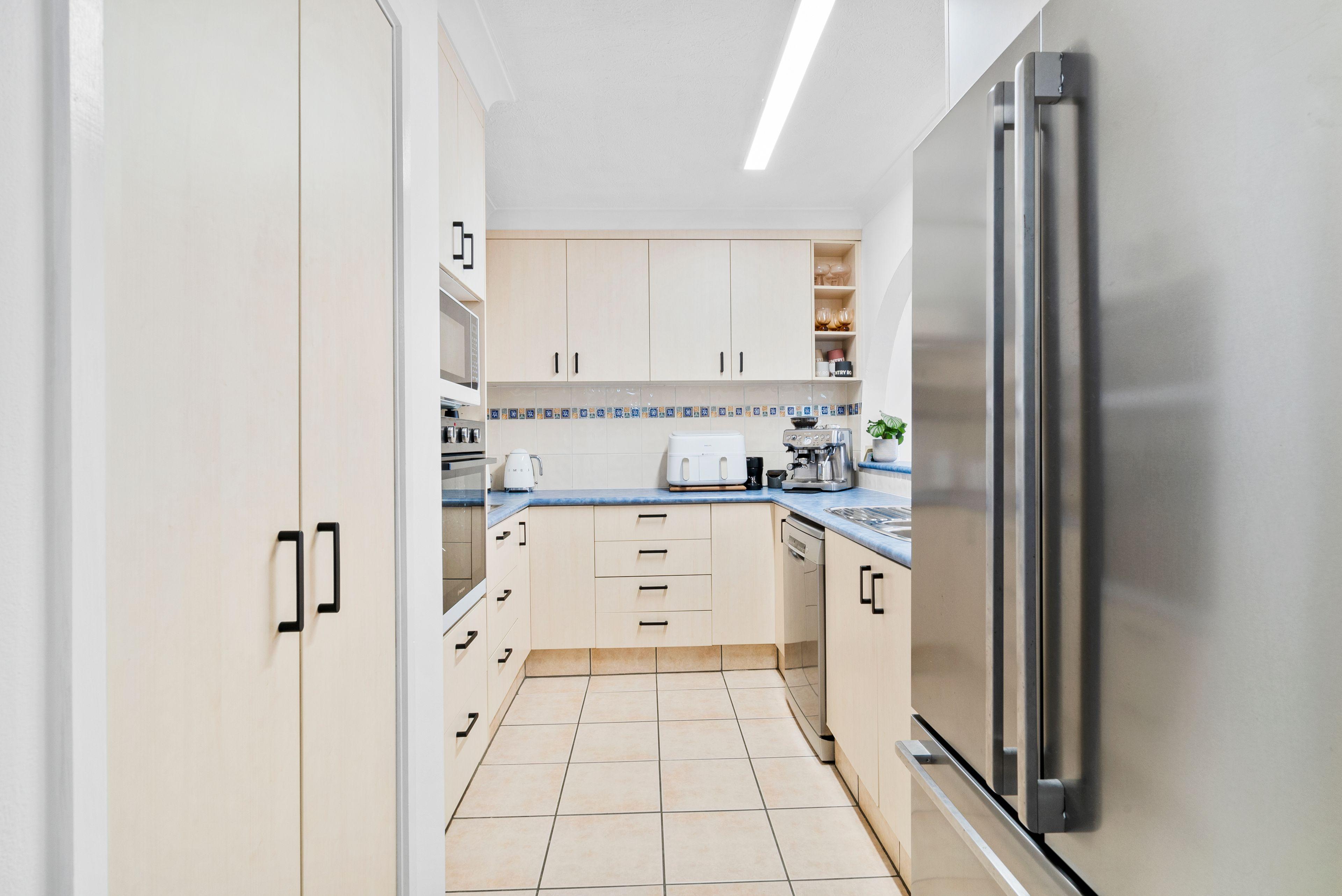 Beachside Unit With Ocean Views