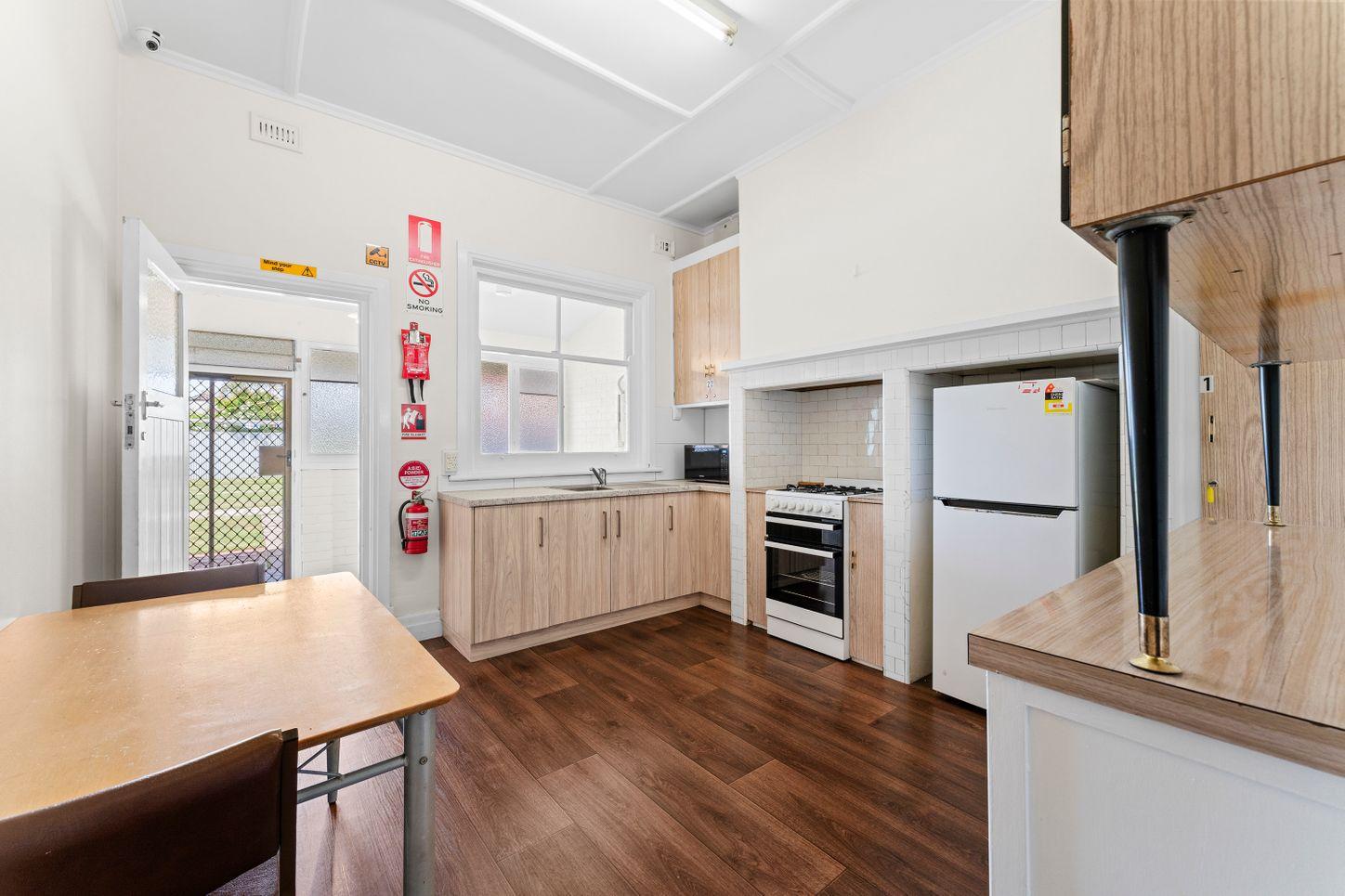 10 Harley Street, COWANDILLA, SA 5033 - House for Rent - harcourts.net