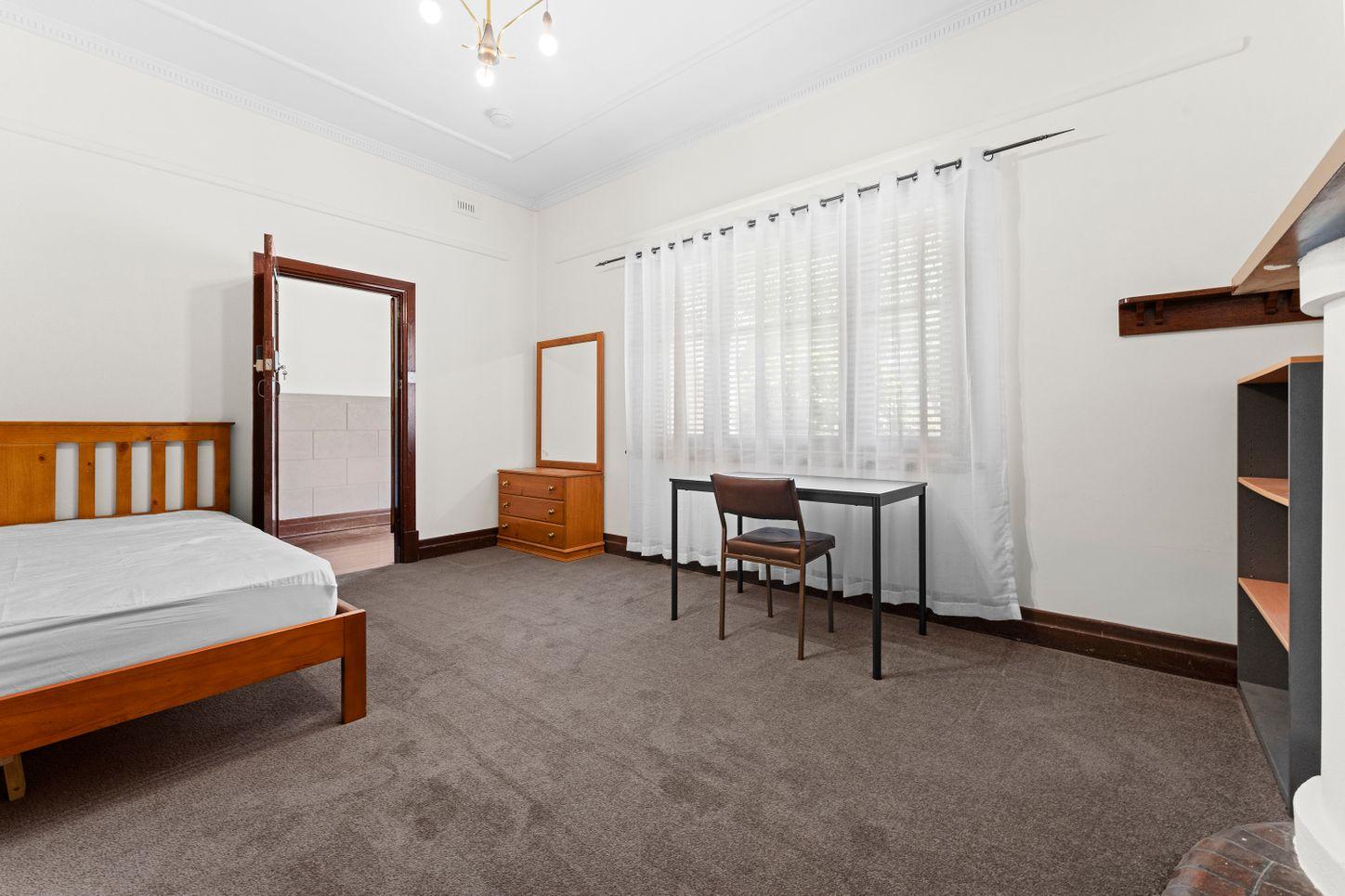 10 Harley Street, COWANDILLA, SA 5033 - House for Rent - harcourts.net