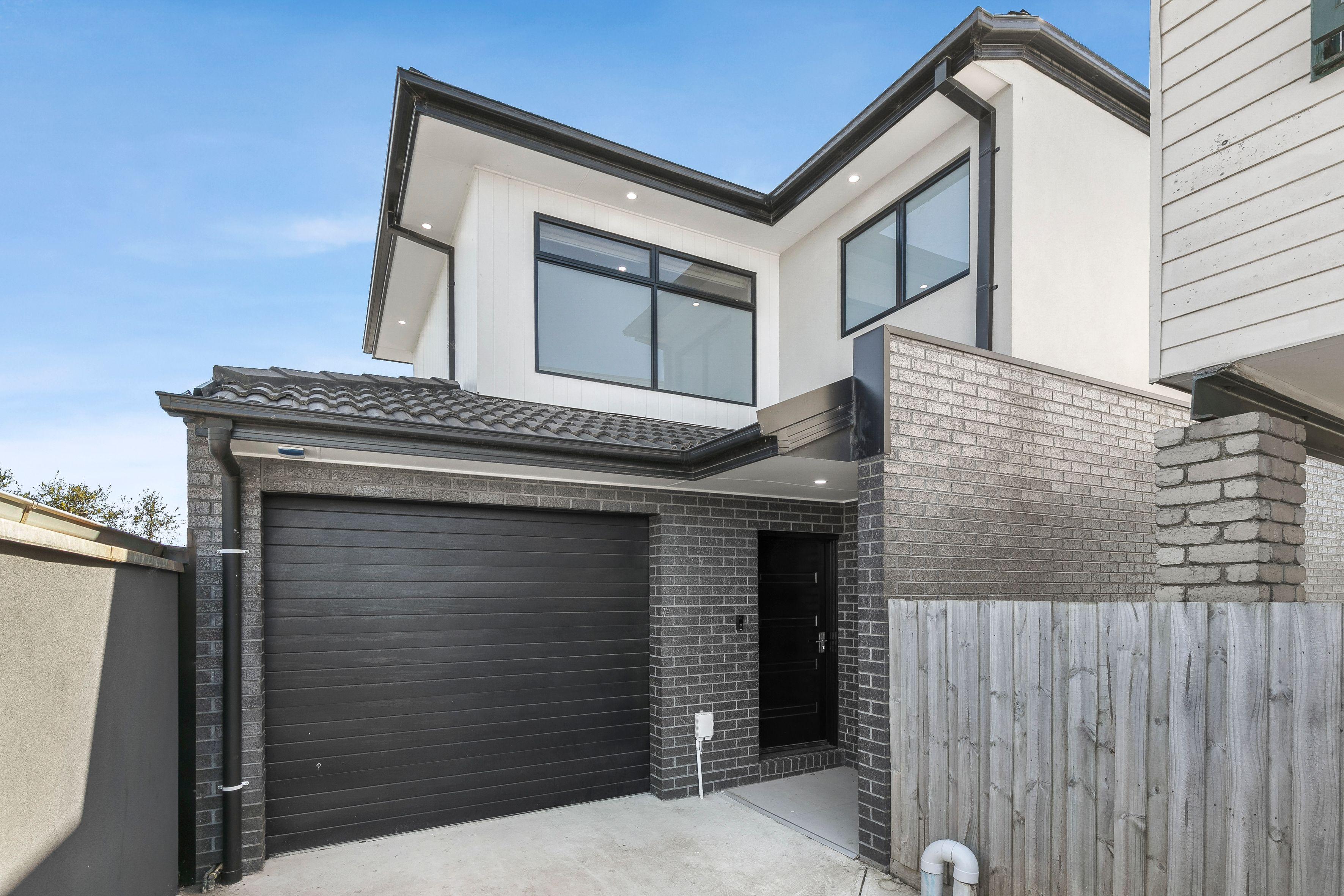 Prop-GPT: Block of Units: VIC Craigieburn, VIC 3064 Modern Family Living Meets Effortless Comfort