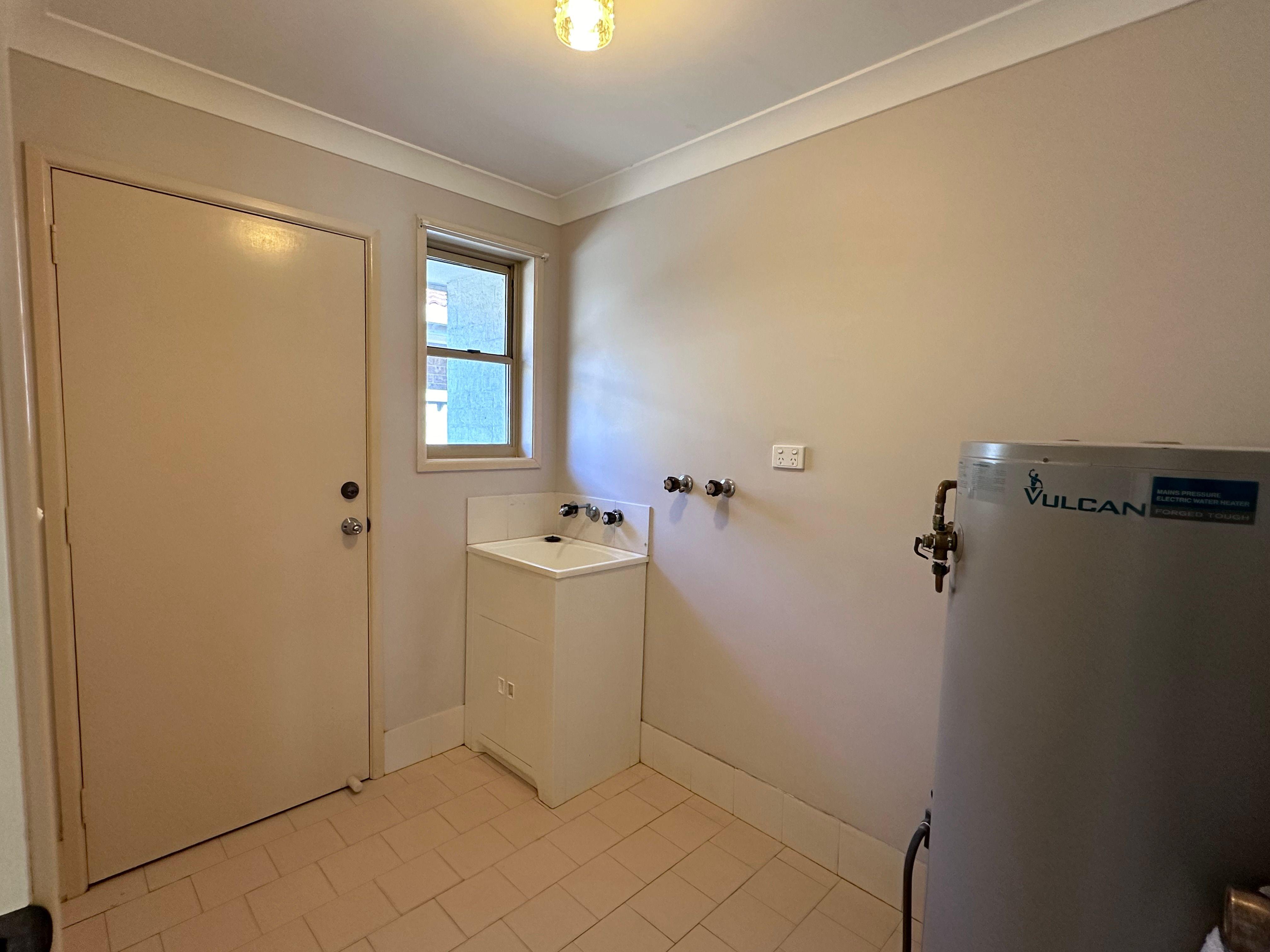 Easy-living - ^tick, Family home - ^tick, Location - ^tick