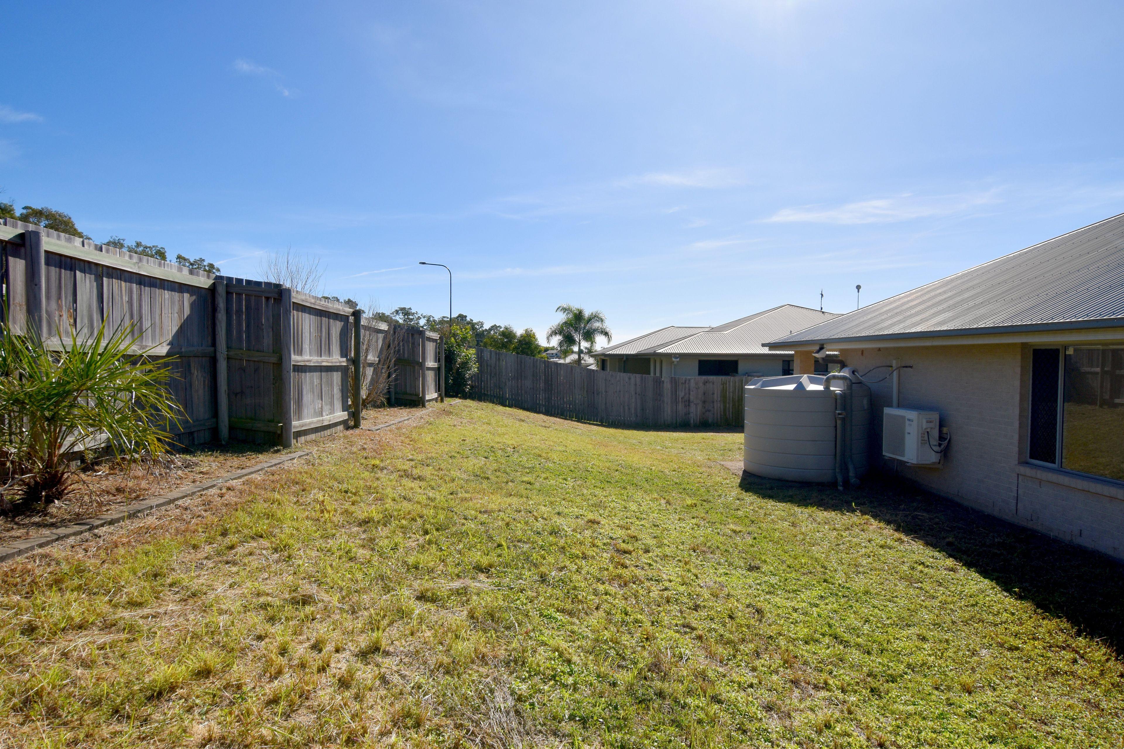 SPACIOUS MODERN FAMILY HOME