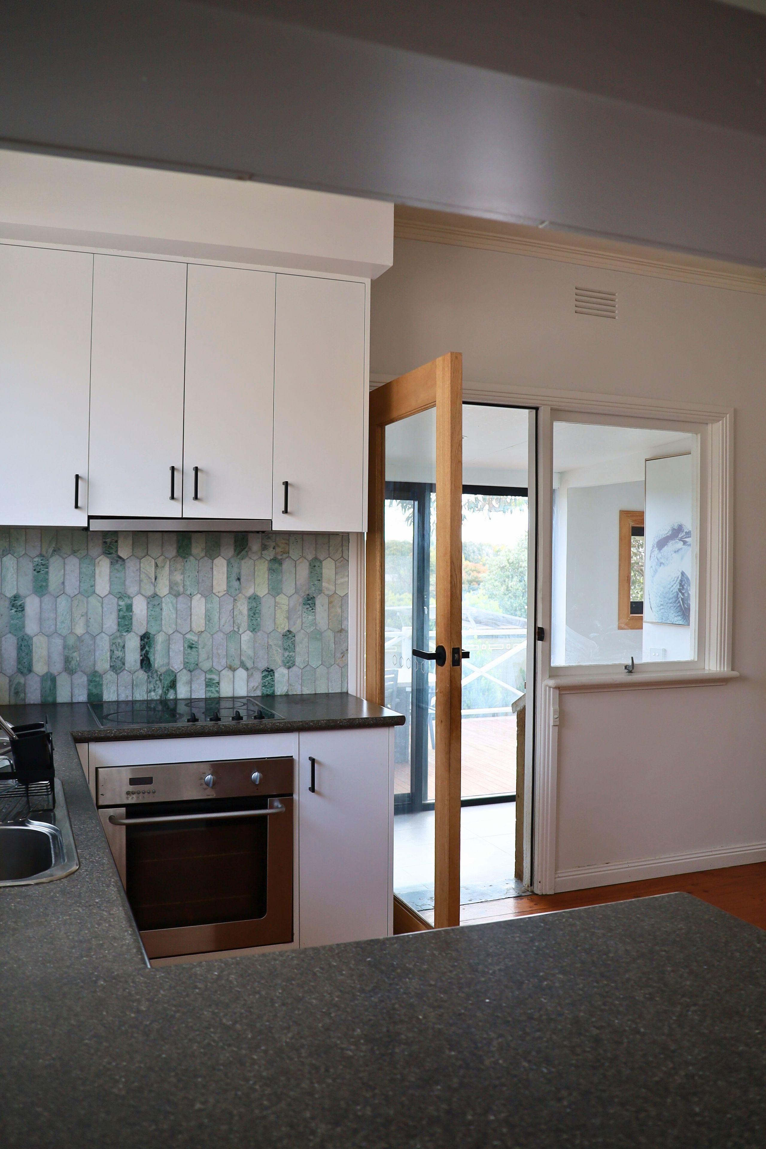 FULLY FURNISHED WITH UTILITIES INCLUDED