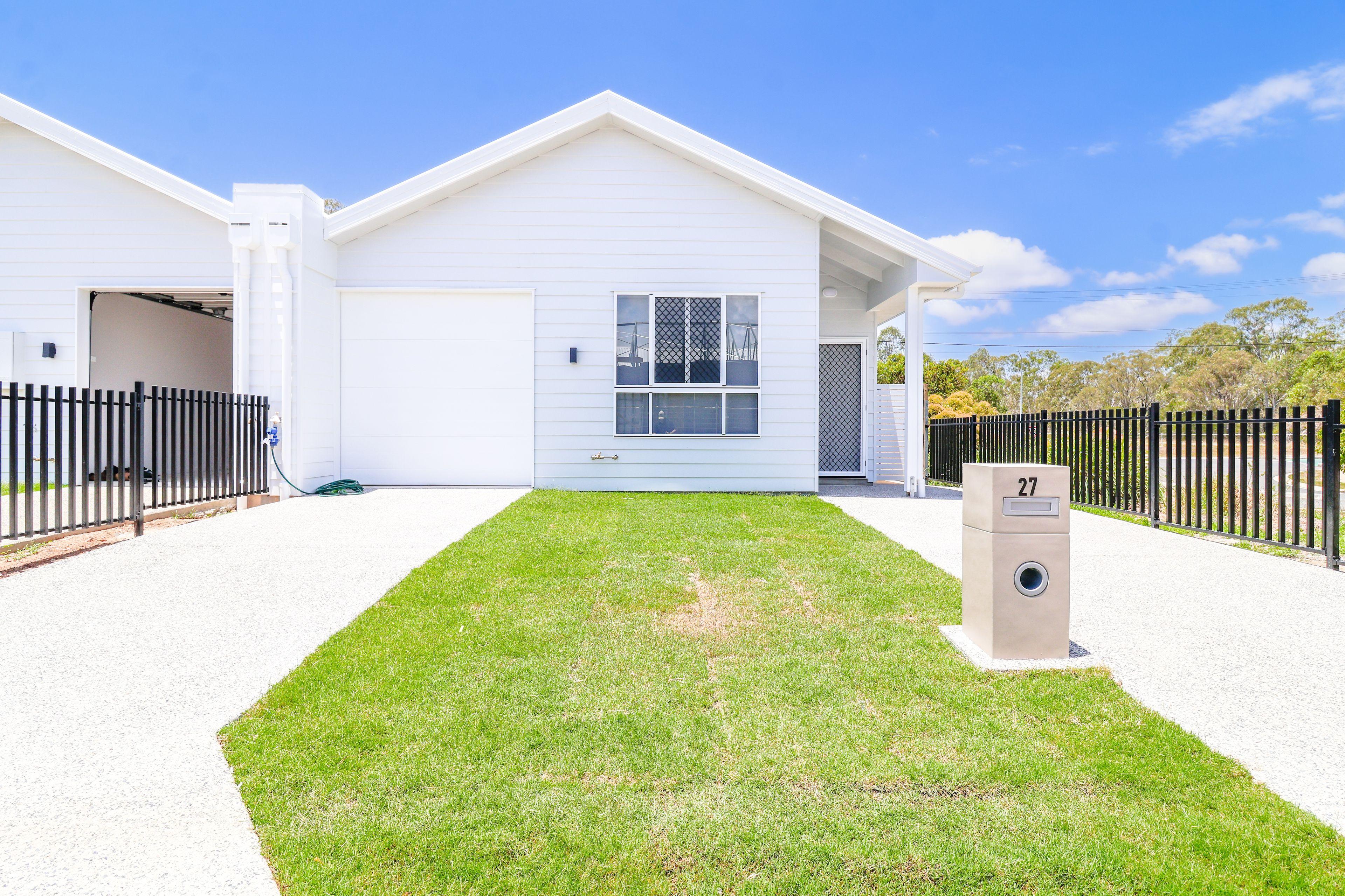 Prop-GPT: House: QLD Clinton, QLD 4680 MODERN, STYLISH, AND READY TO ENJOY - WELCOME HOME TO 27 QUEST LANE!