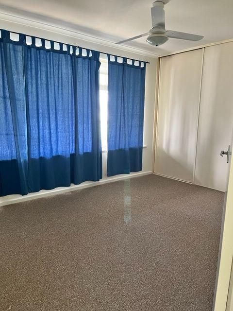 Spacious 3-Bedroom Family Home with Equine Facilities!