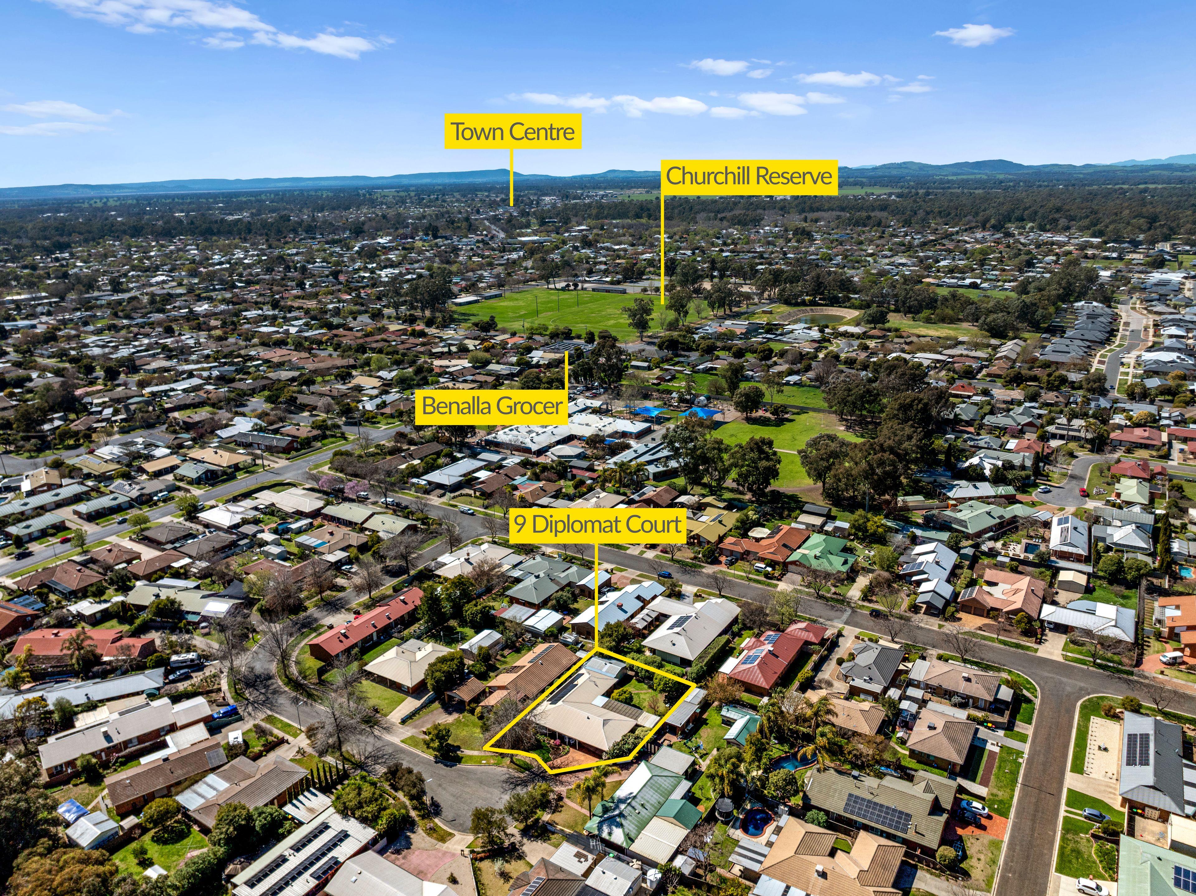 Immaculate 4-Bedroom Family Home in Quiet Court Location