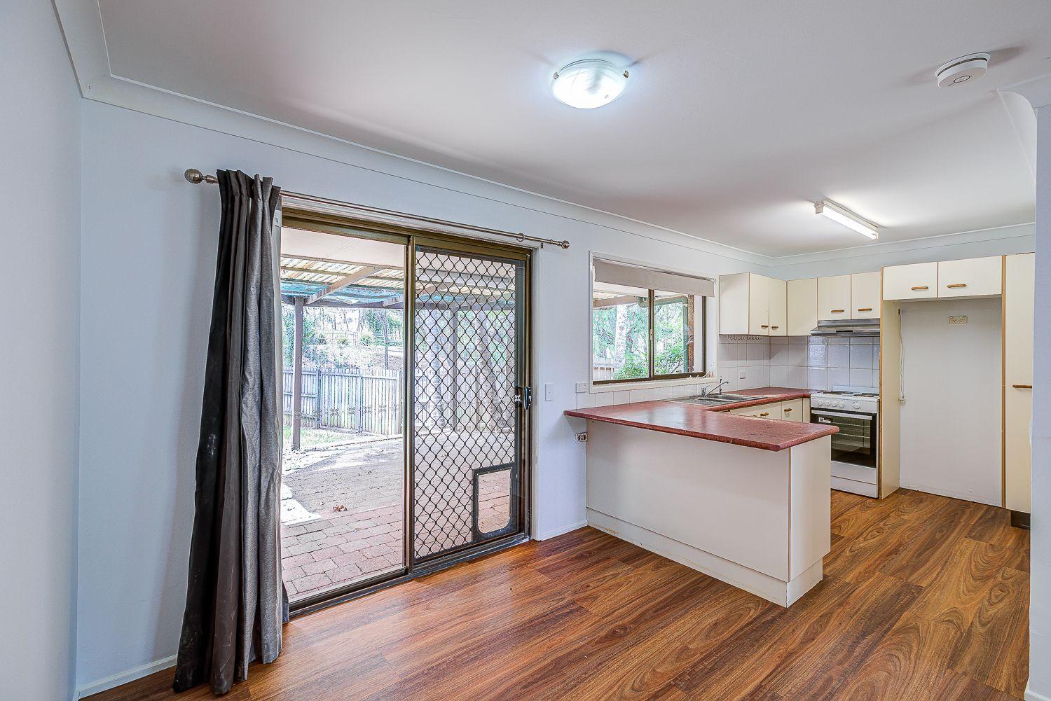 Charming Family Home in Kallangur with Large block!