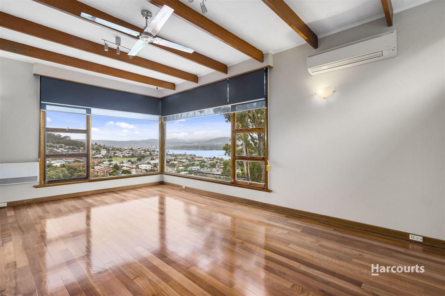 99 Karoola Road, LINDISFARNE, TAS 7015 - House for Rent - harcourts.net