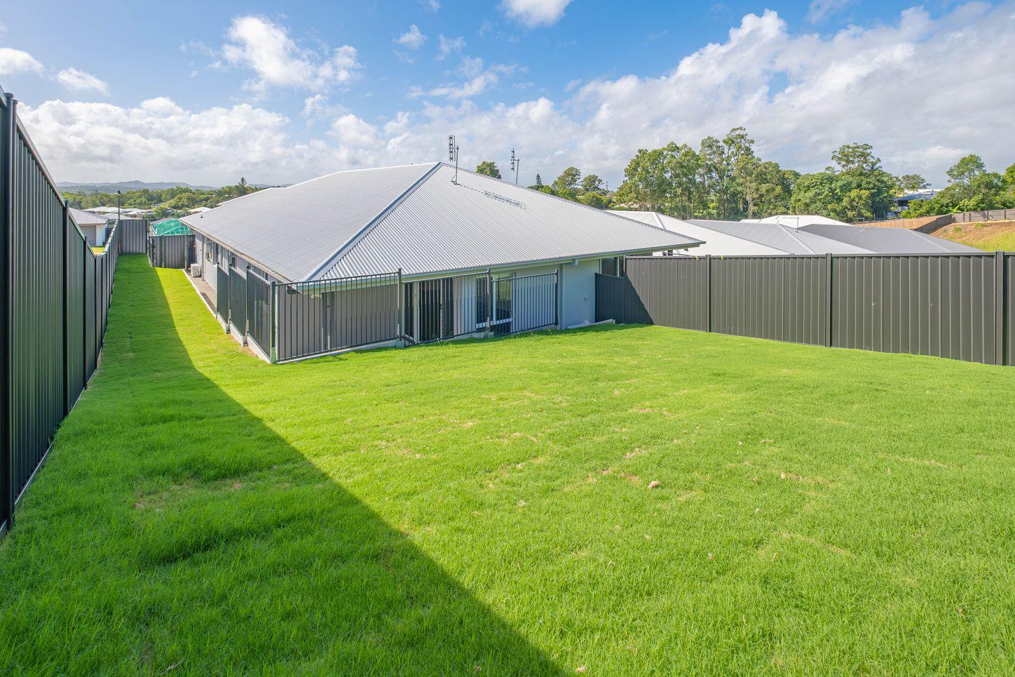 2/35 Brickfields Crescent, SOUTHSIDE, QLD 4570 - Duplex for Rent - harcourts.net