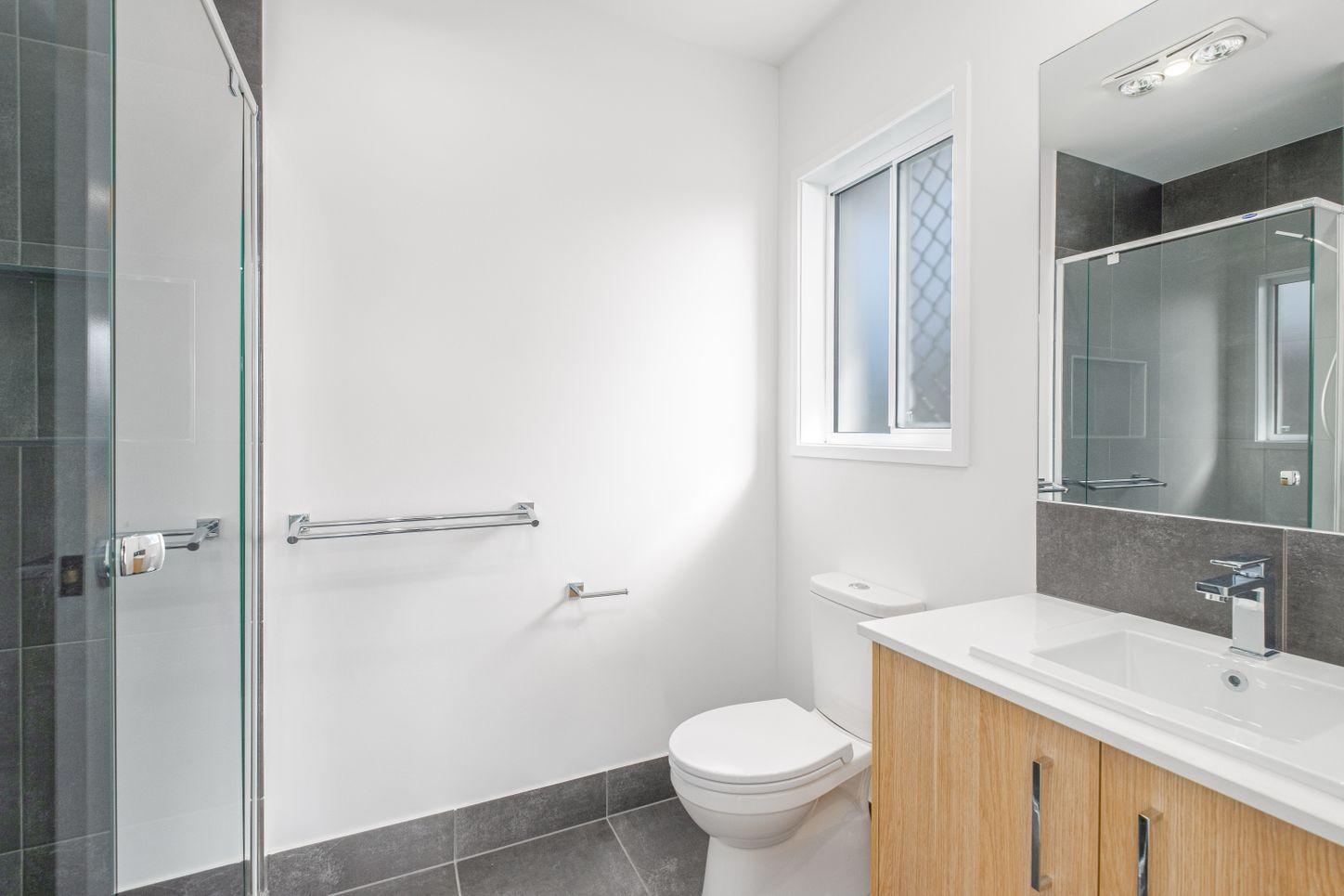 2/35 Brickfields Crescent, SOUTHSIDE, QLD 4570 - Duplex for Rent - harcourts.net