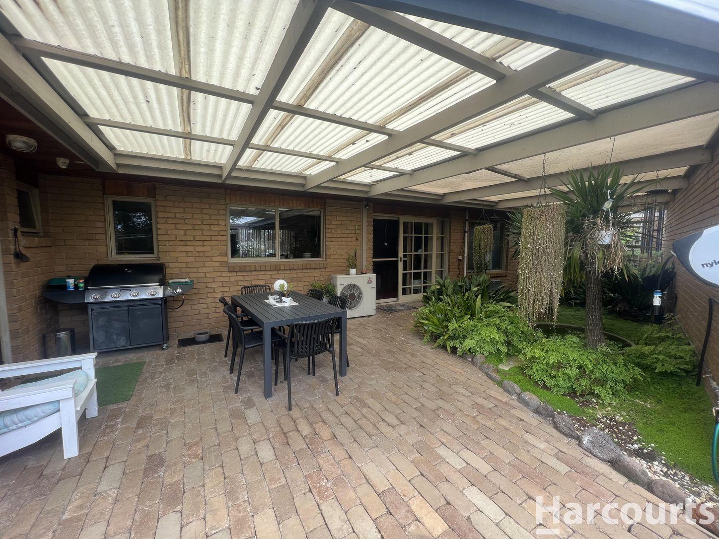 10 Barnes Boulevard, HORSHAM, VIC 3400 - House for Rent - harcourts.net