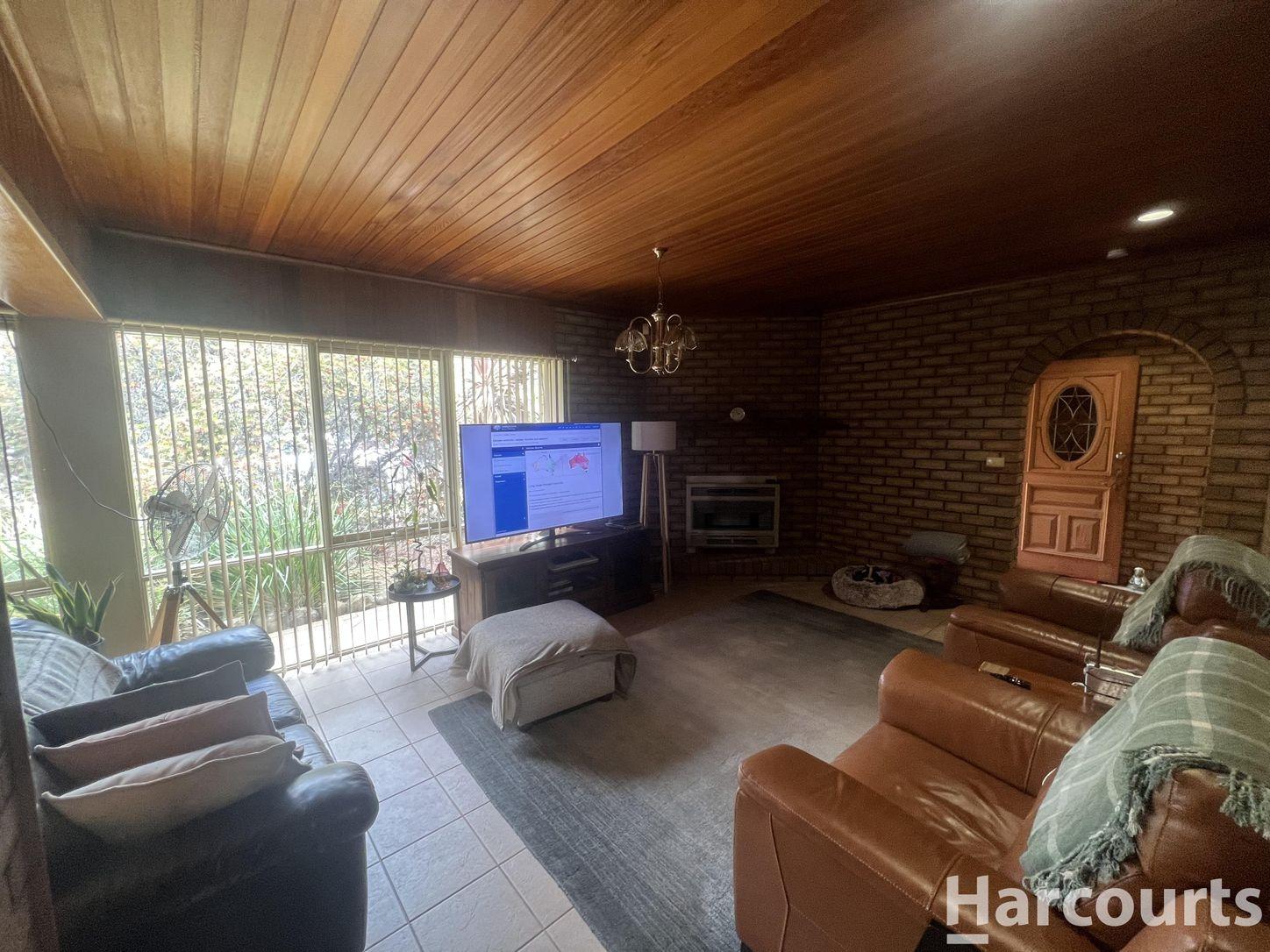 10 Barnes Boulevard, HORSHAM, VIC 3400 - House for Rent - harcourts.net