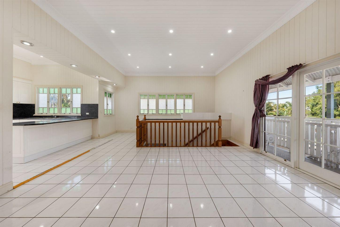 1185A Stanley Street East, COORPAROO, QLD 4151 - Unit for Rent - harcourts.net