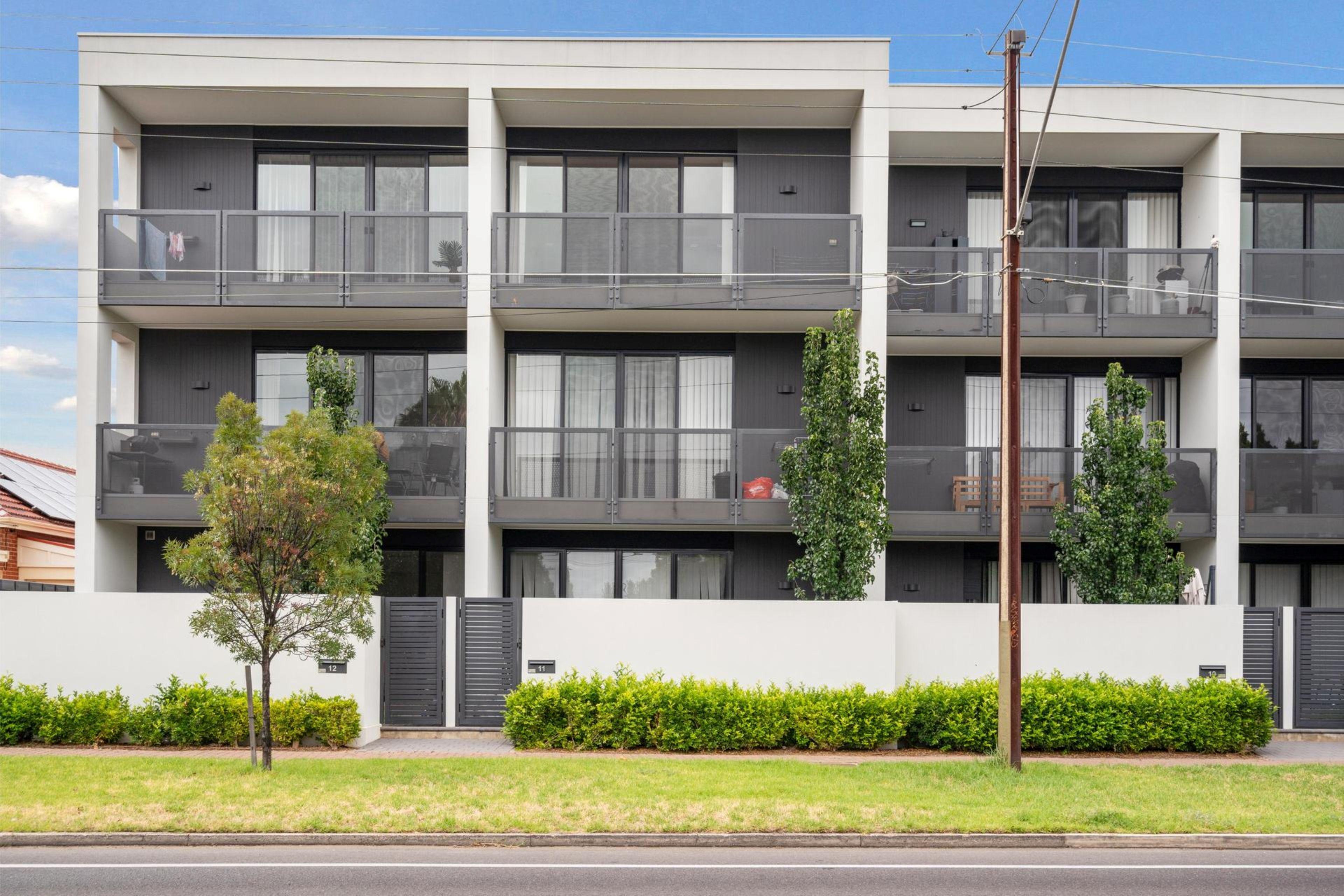 Prop-GPT: Unit: SA South Plympton, SA 5038 The Place To Be, Between City and Sea