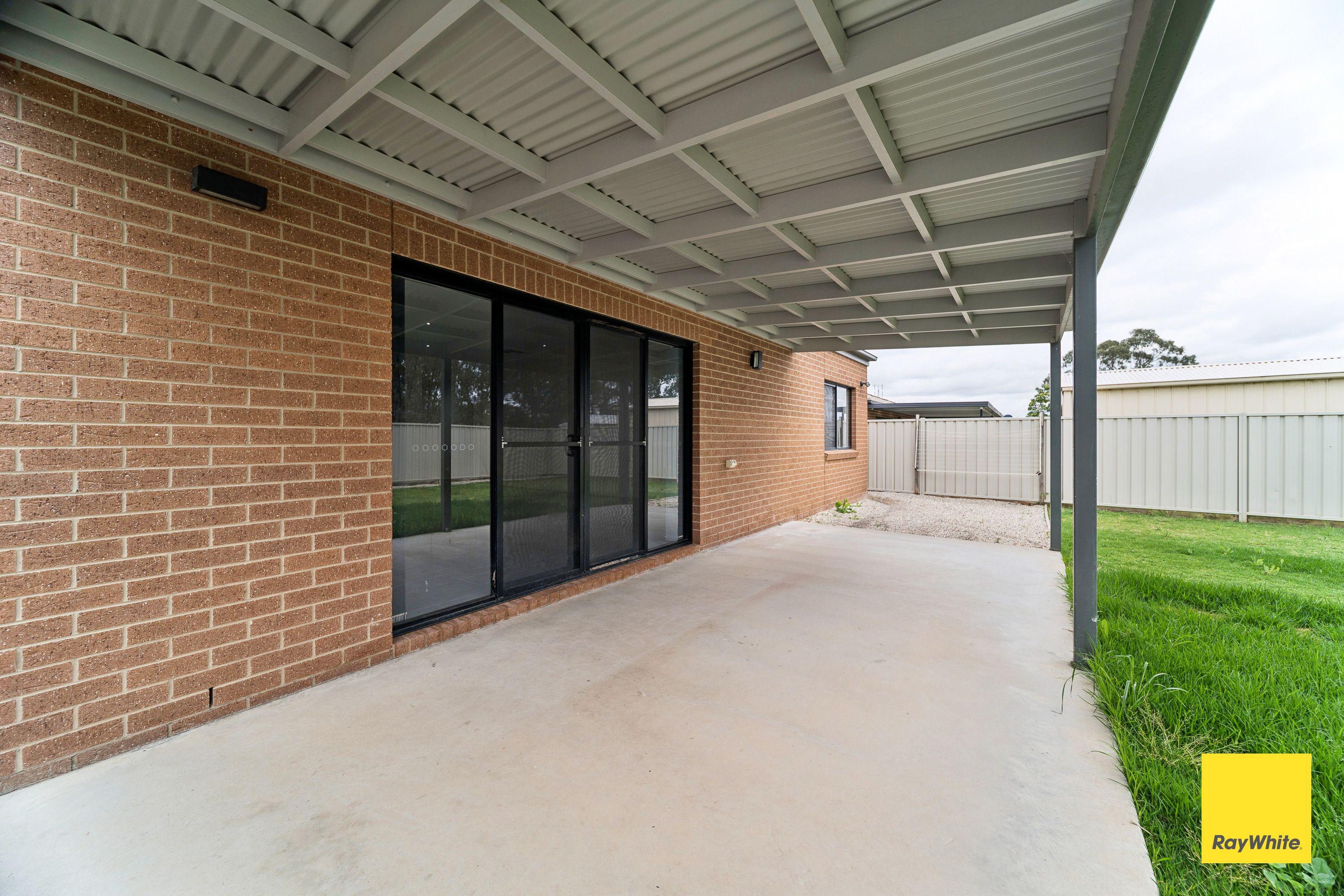 Stunning 3-Bedroom Home in much sought after Convenient Location