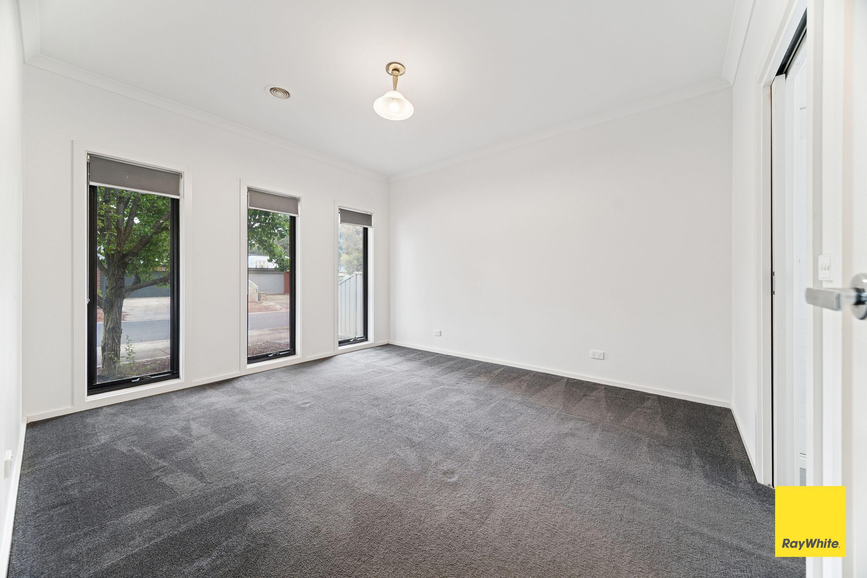 Stunning 3-Bedroom Home in much sought after Convenient Location