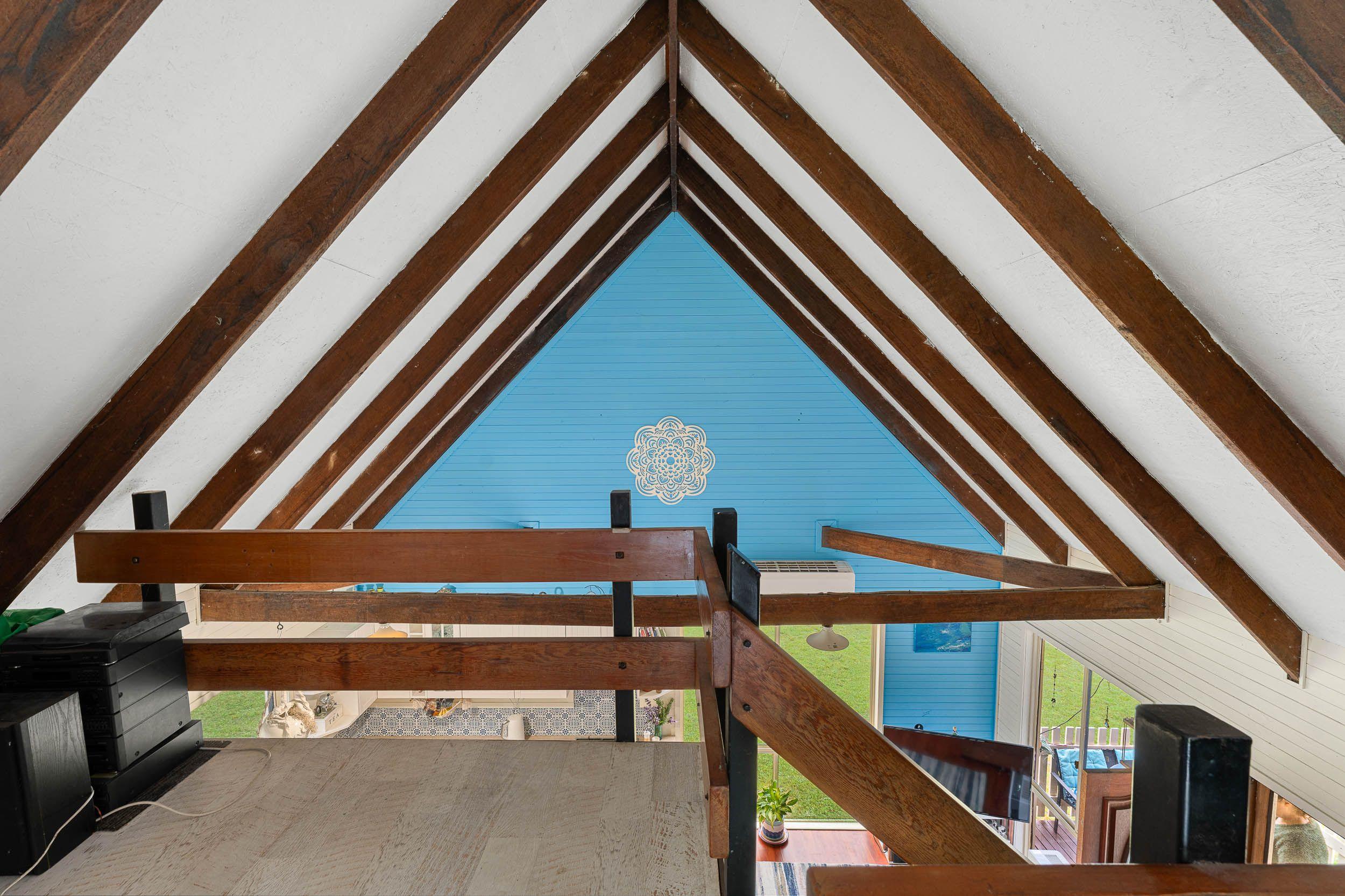 Tranquil Lifestyle Retreat on 25 Acres