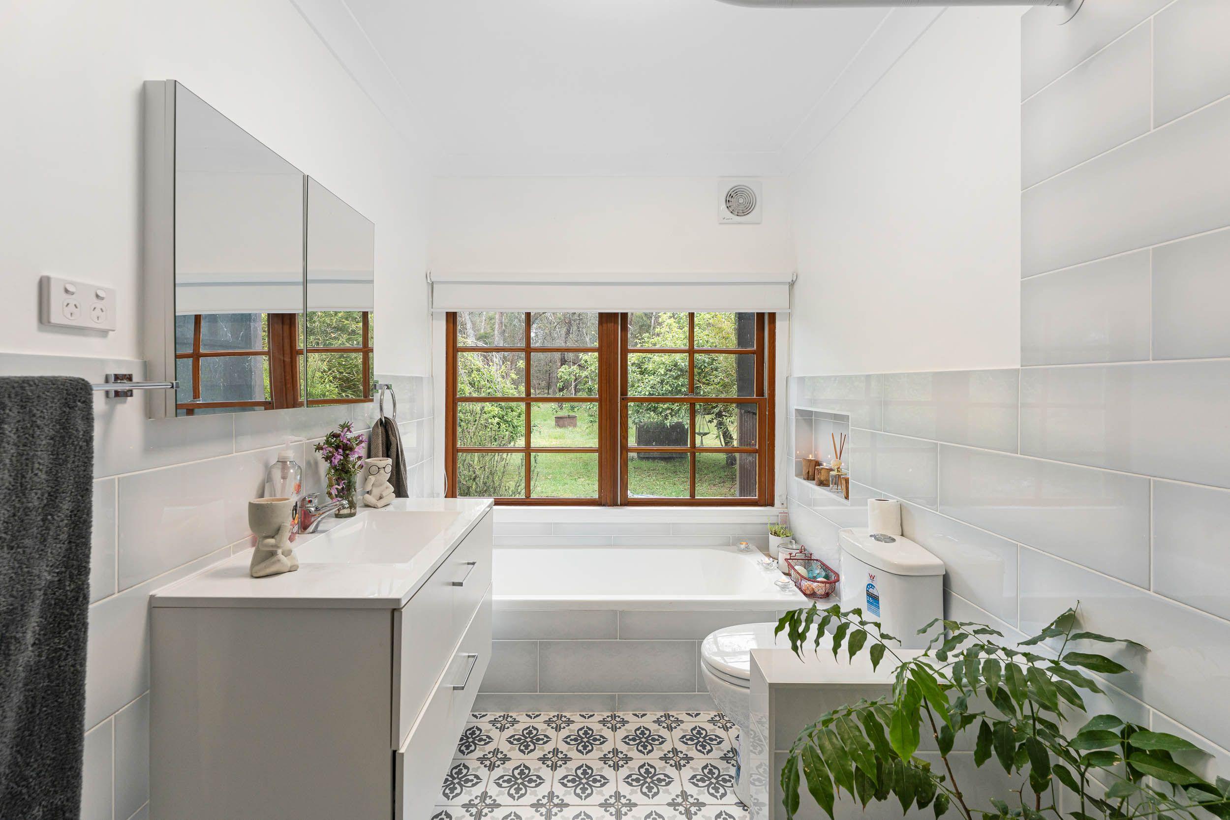 Tranquil Lifestyle Retreat on 25 Acres