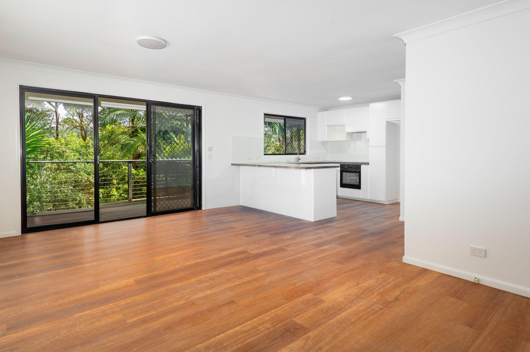 PRIVATE HOME IN BUSH SETTING