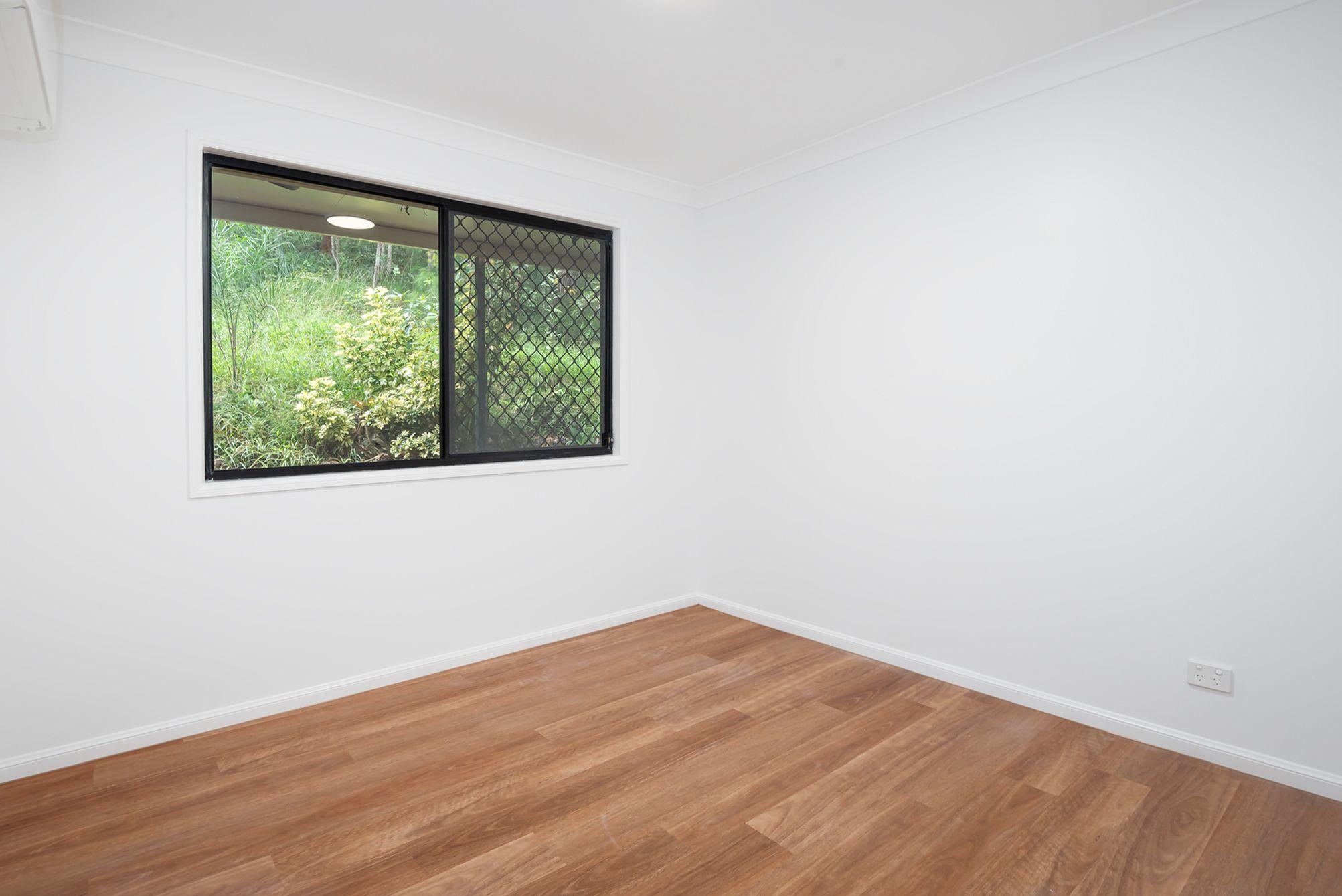 PRIVATE HOME IN BUSH SETTING