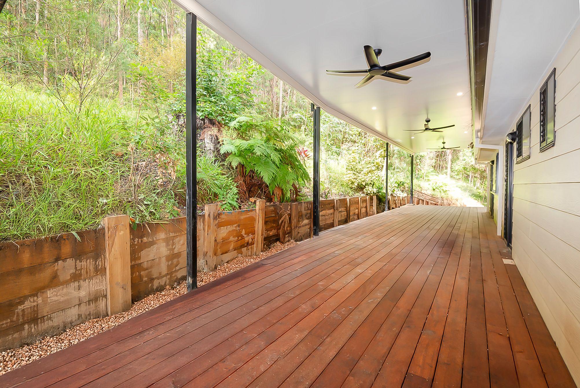 PRIVATE HOME IN BUSH SETTING