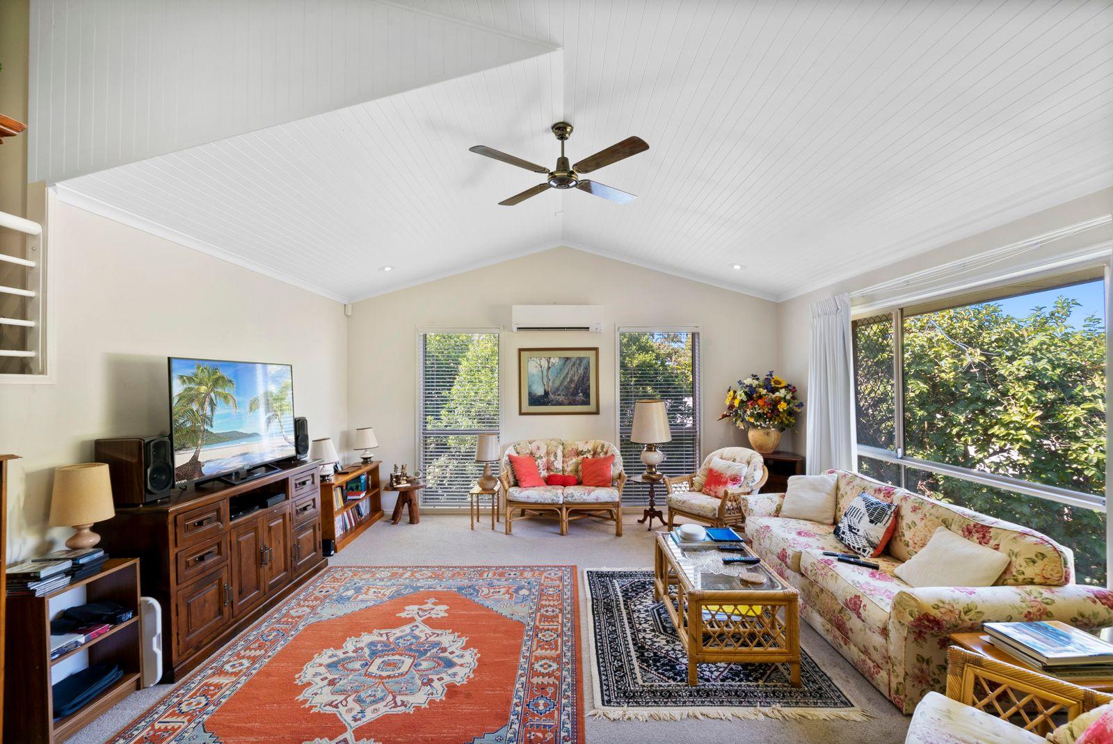 Prop-GPT: House: QLD Currumbin, QLD 4223 Coastal Living in a Quiet Currumbin Cul-de-Sac