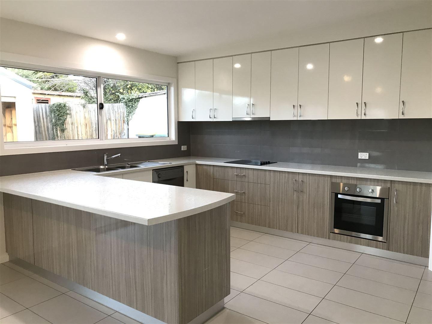 47 Bay Road, NEW TOWN, TAS 7008 - House for Rent - harcourts.net