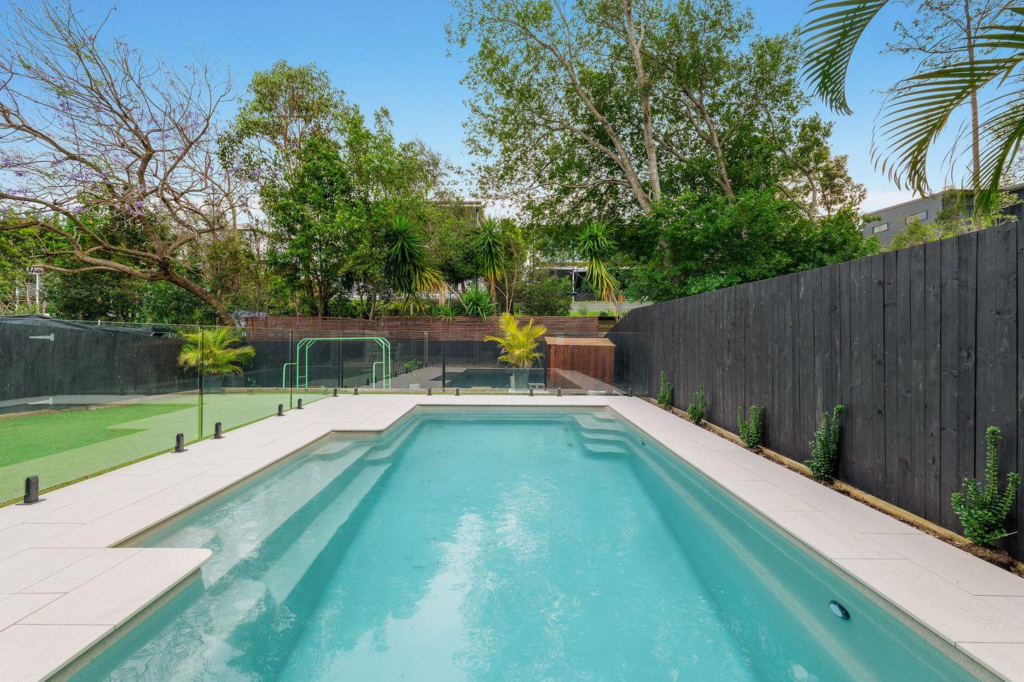 Prop-GPT: House: QLD Balmoral, QLD 4171 27 Tugulawa Street, BALMORAL, QLD 4171 - House for Rent - harcourts.net