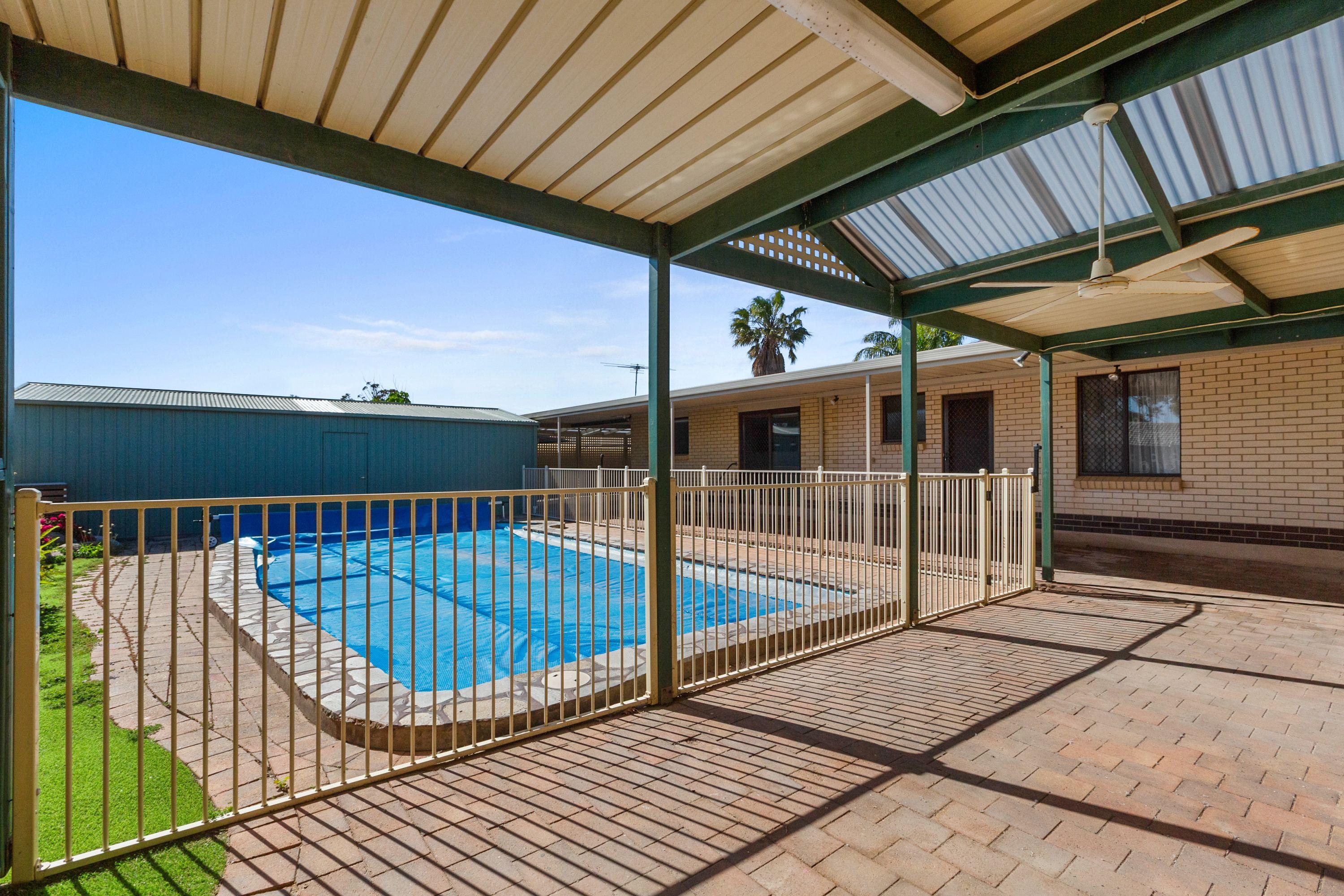 Coastal living 3 bedroom home with a pool!