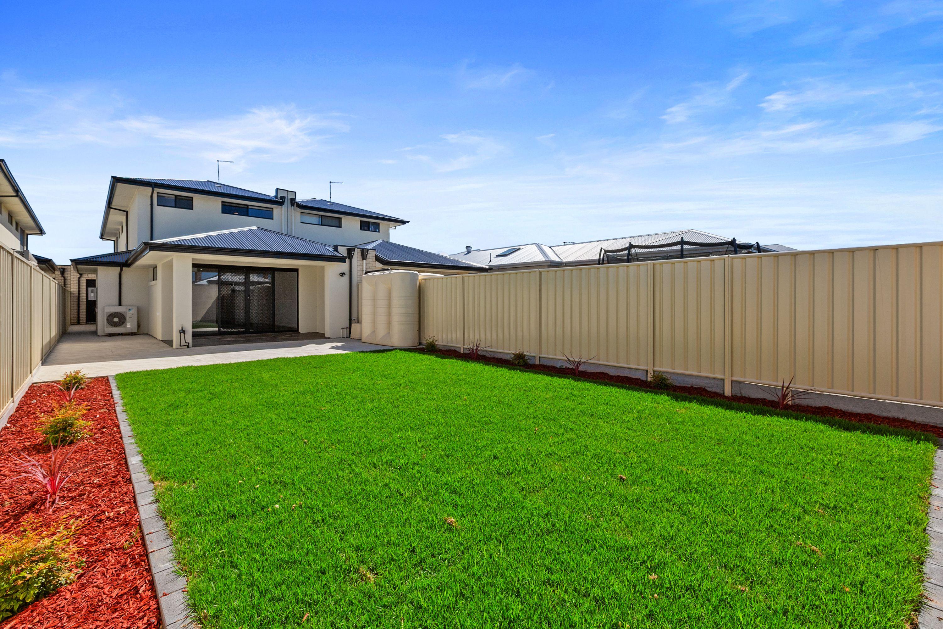 Brand new 4 bedroom home close to the beach!