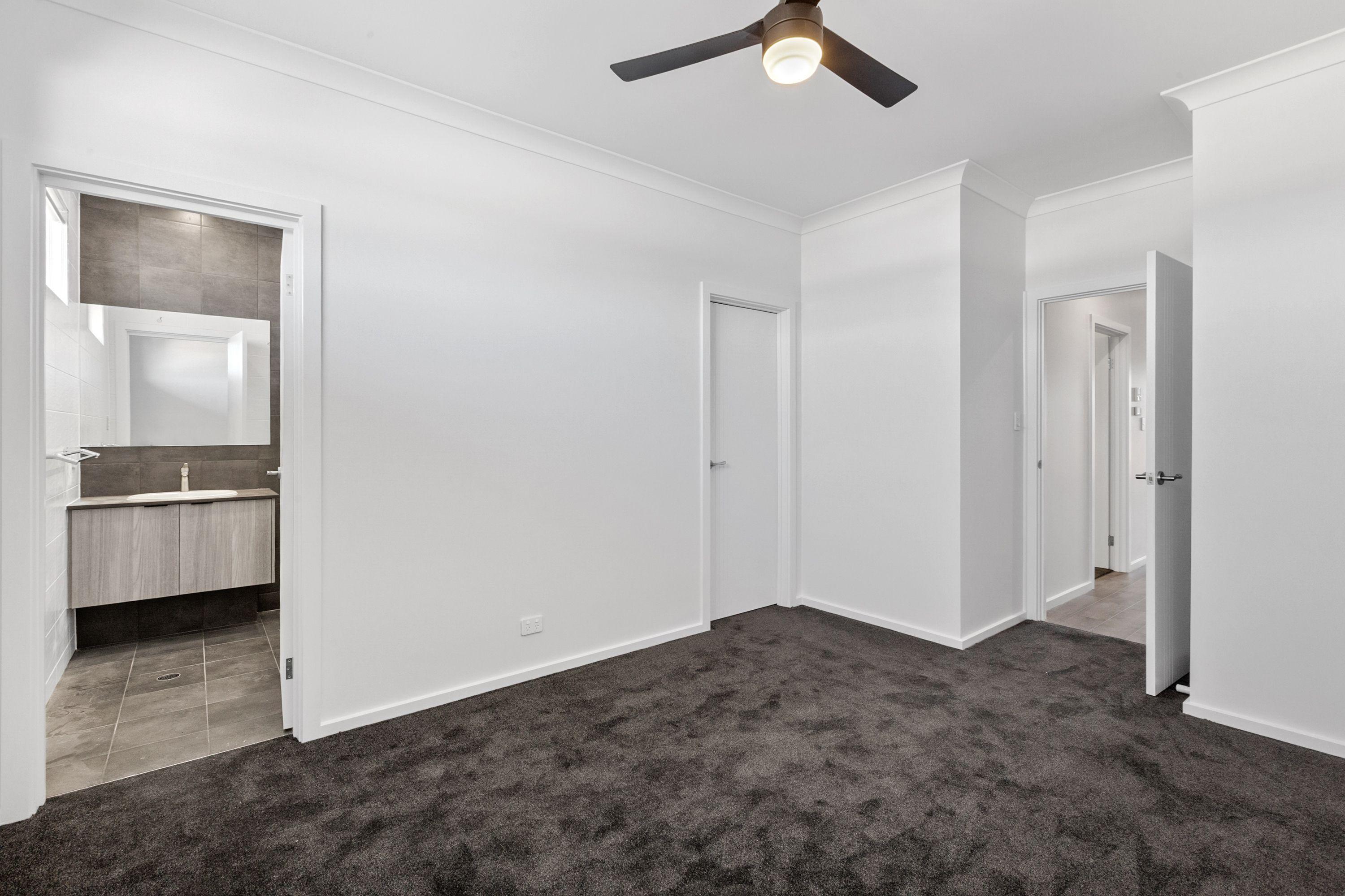 Brand new 4 bedroom home close to the beach!