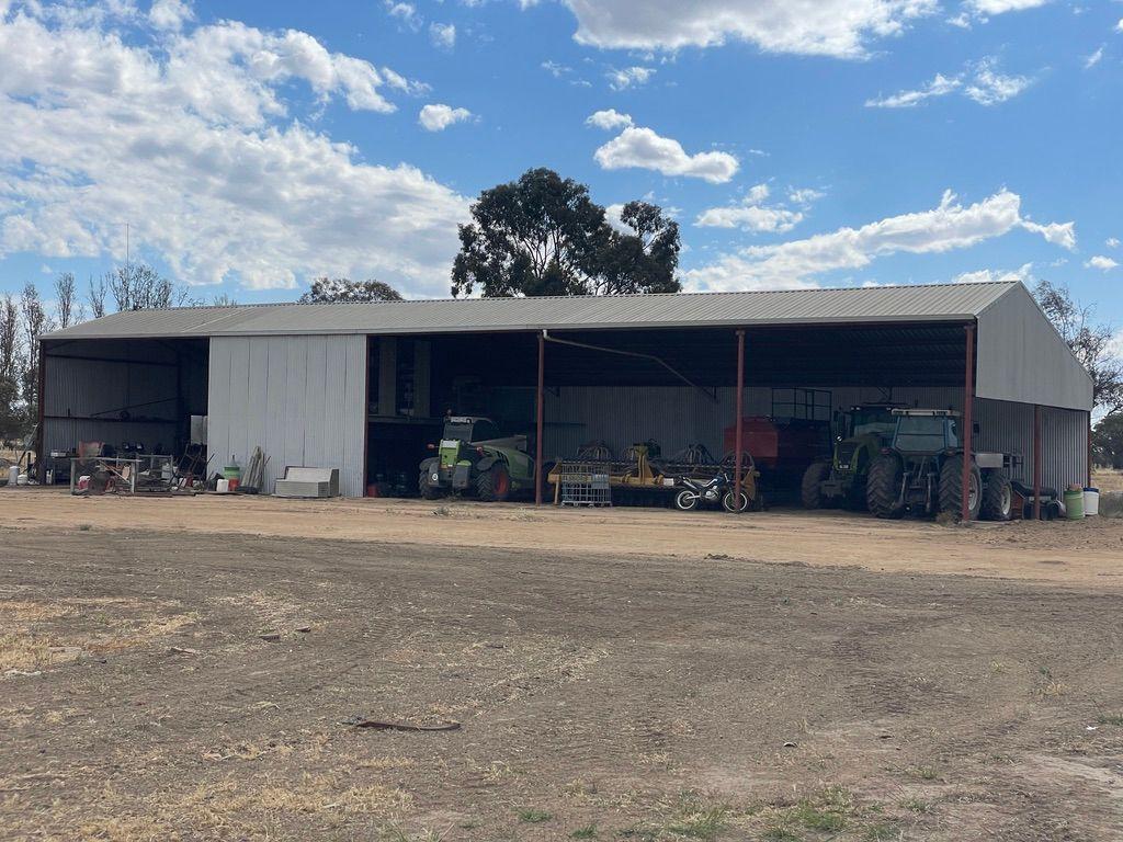 Mixed Farming Irrigation Powerhouse - 1518 Acres