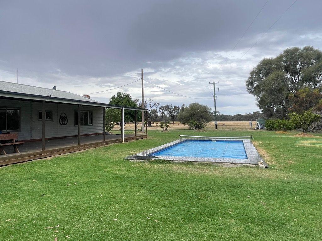 Mixed Farming Irrigation Powerhouse - 1518 Acres