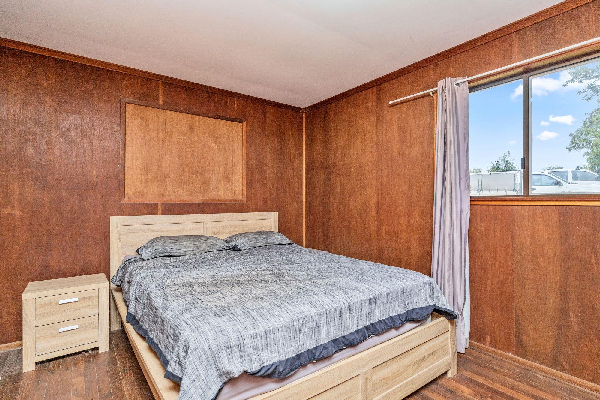 Rural Dual Living Retreat Sitting On Over 23 Acres - Bidwill