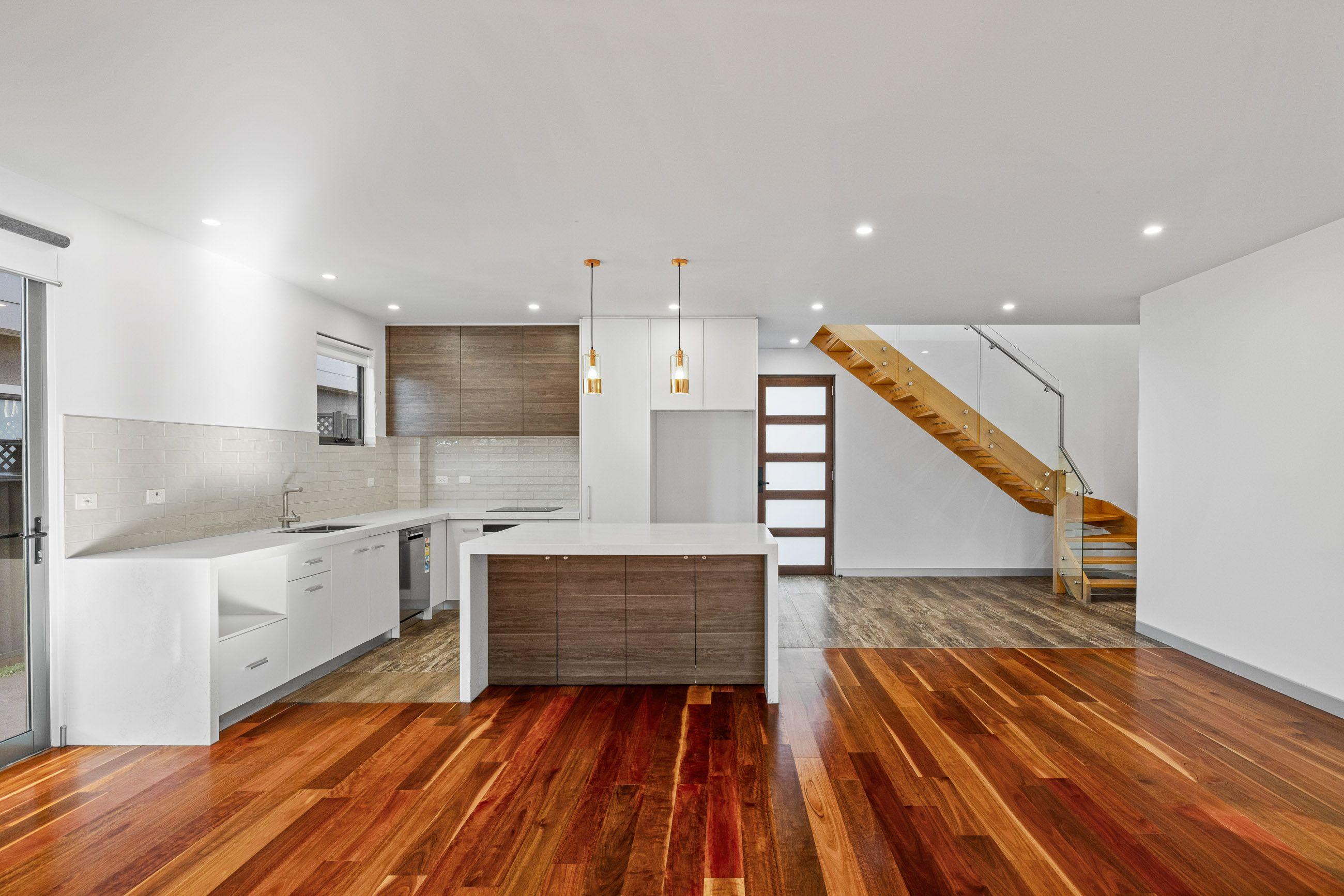 Elegant Coastal Living in Cowes!