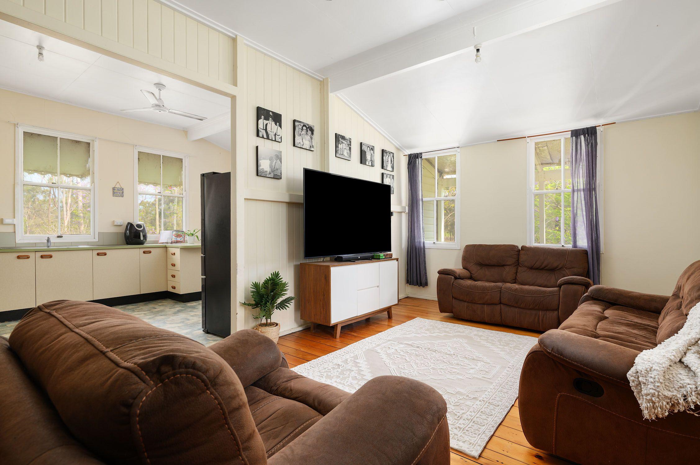 Dual Living in Prime Rural Location