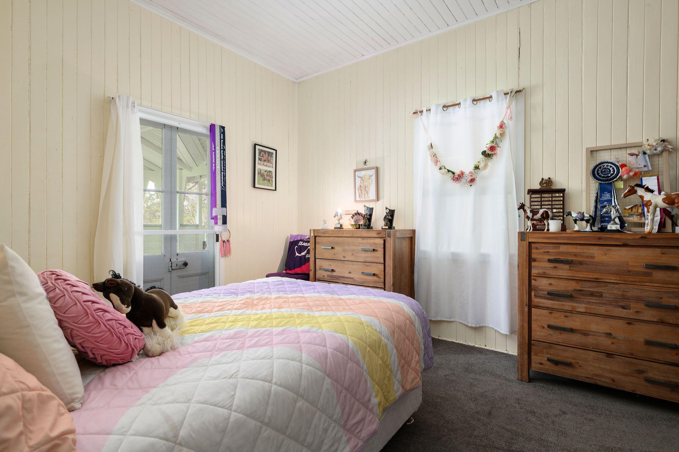 Dual Living in Prime Rural Location