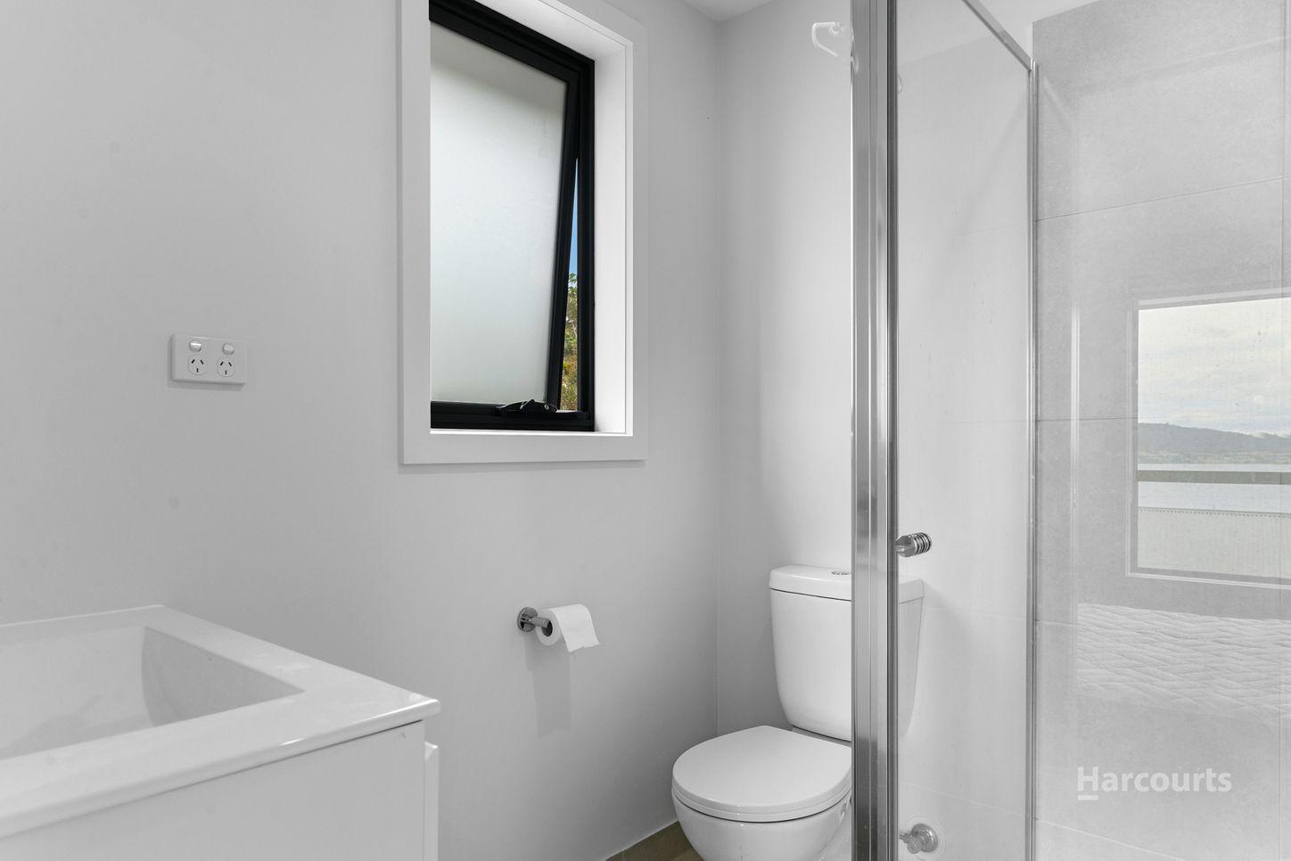 2 Maria Orr Street, ROKEBY, TAS 7019 - House for Rent - harcourts.net