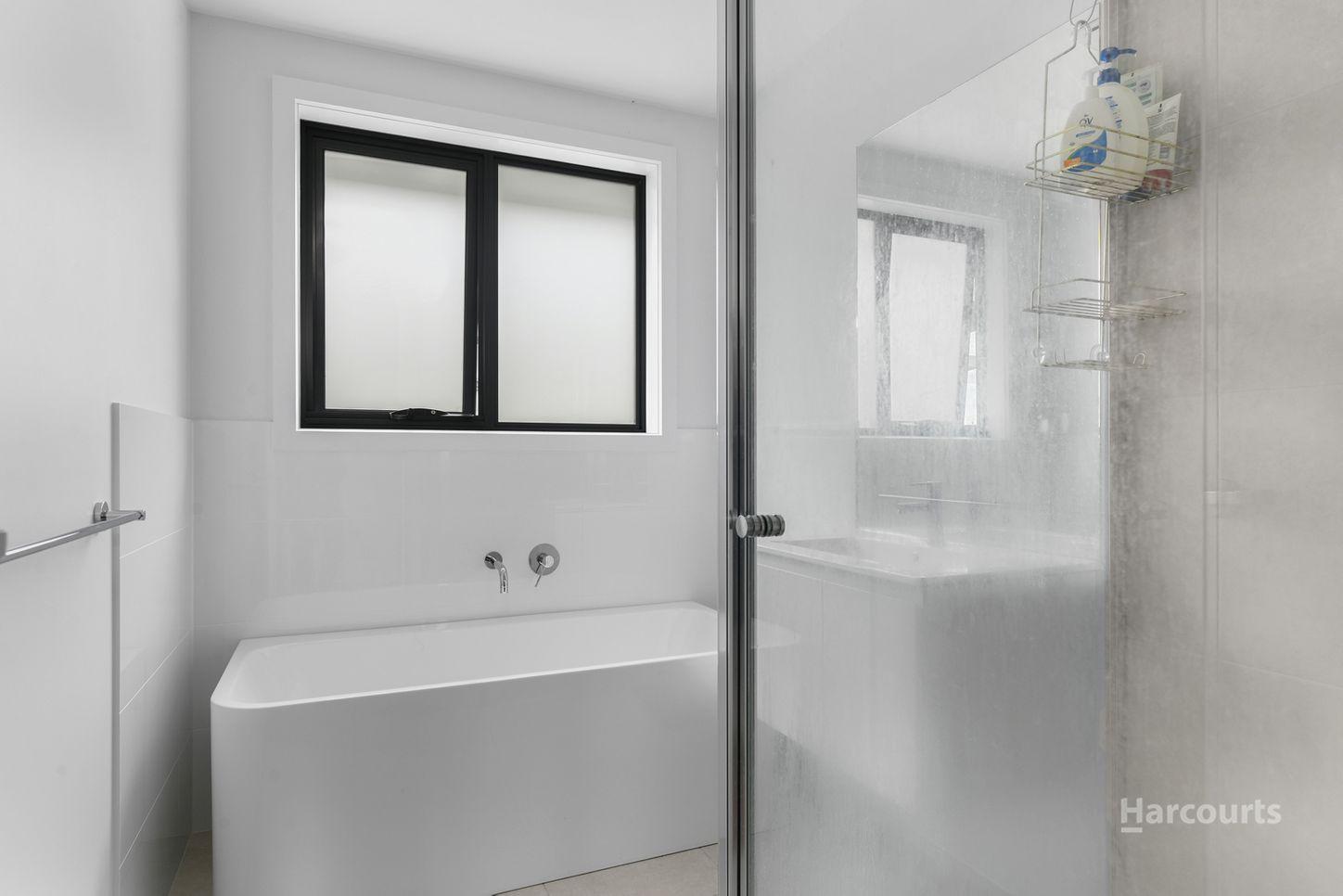 2 Maria Orr Street, ROKEBY, TAS 7019 - House for Rent - harcourts.net