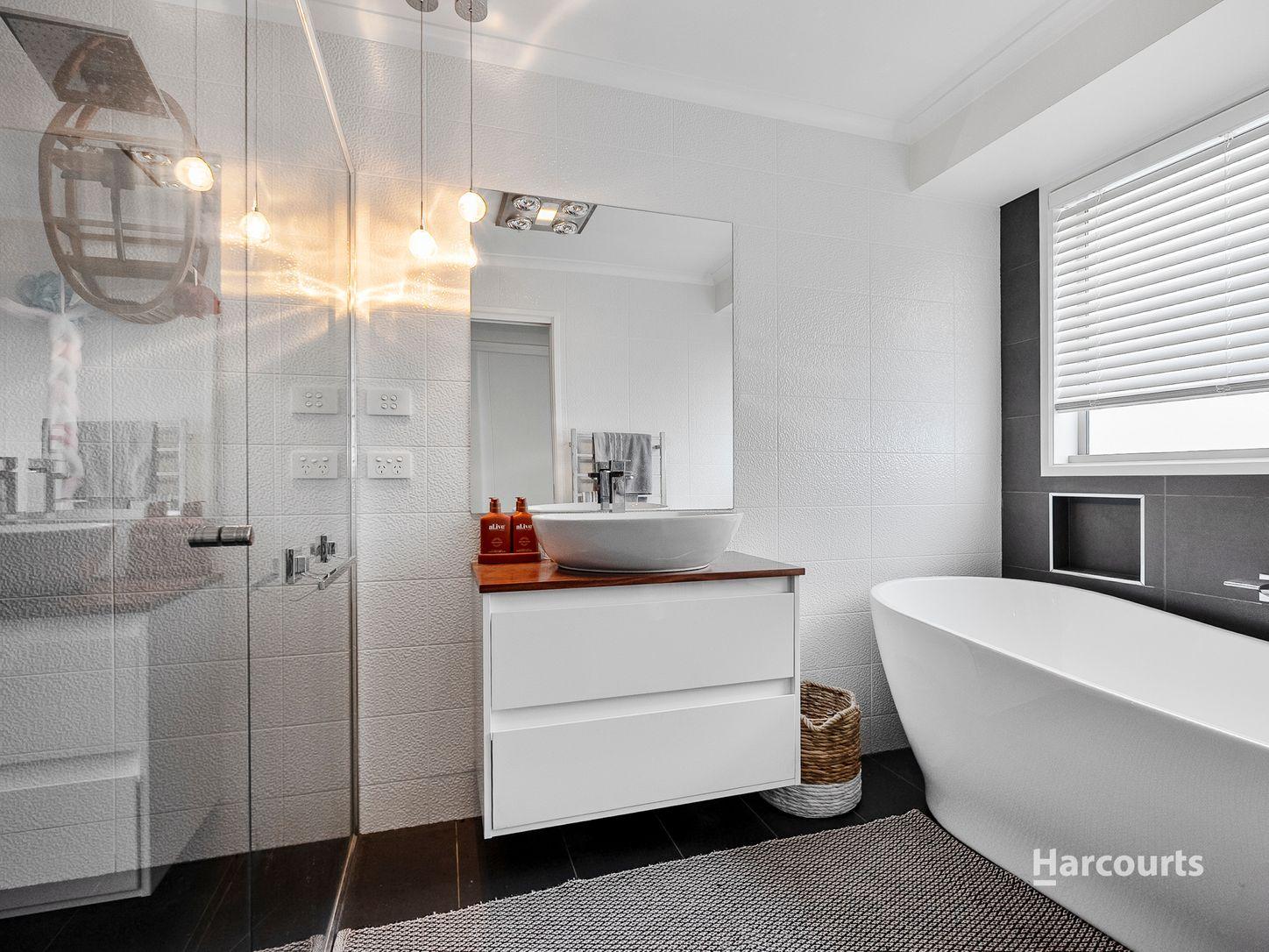 699 Oceana Drive, TRANMERE, TAS 7018 - House for Rent - harcourts.net