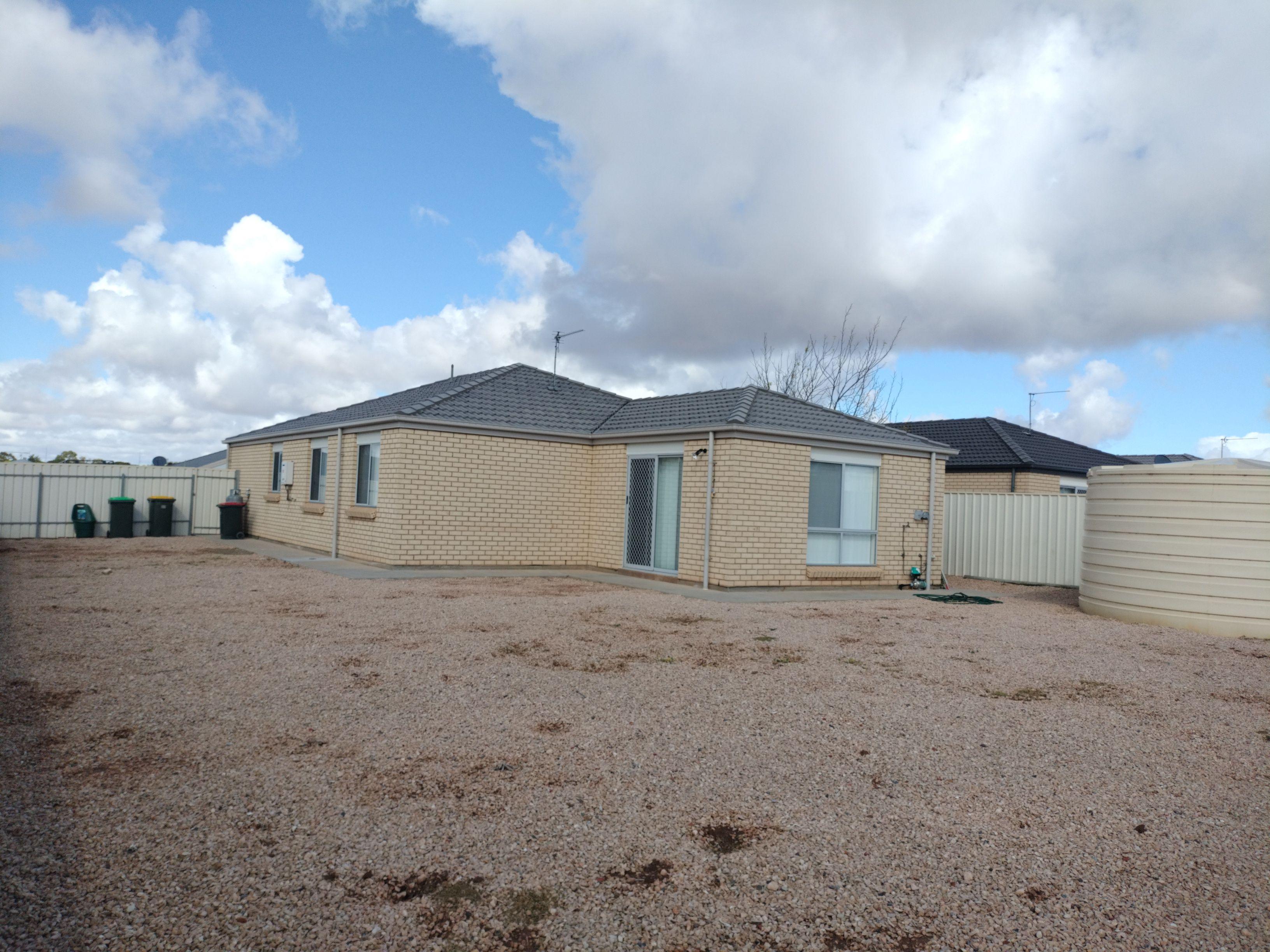 Low Maintenance 3 Bedroom