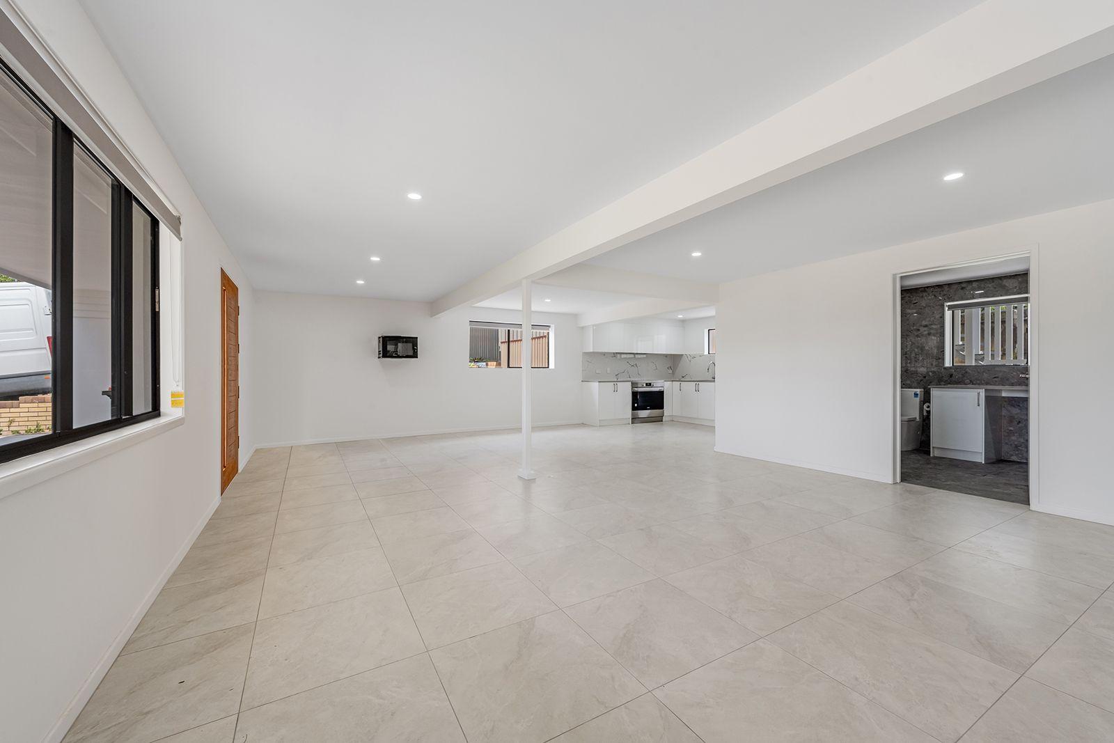 COMPLETE DUAL LIVING HOME